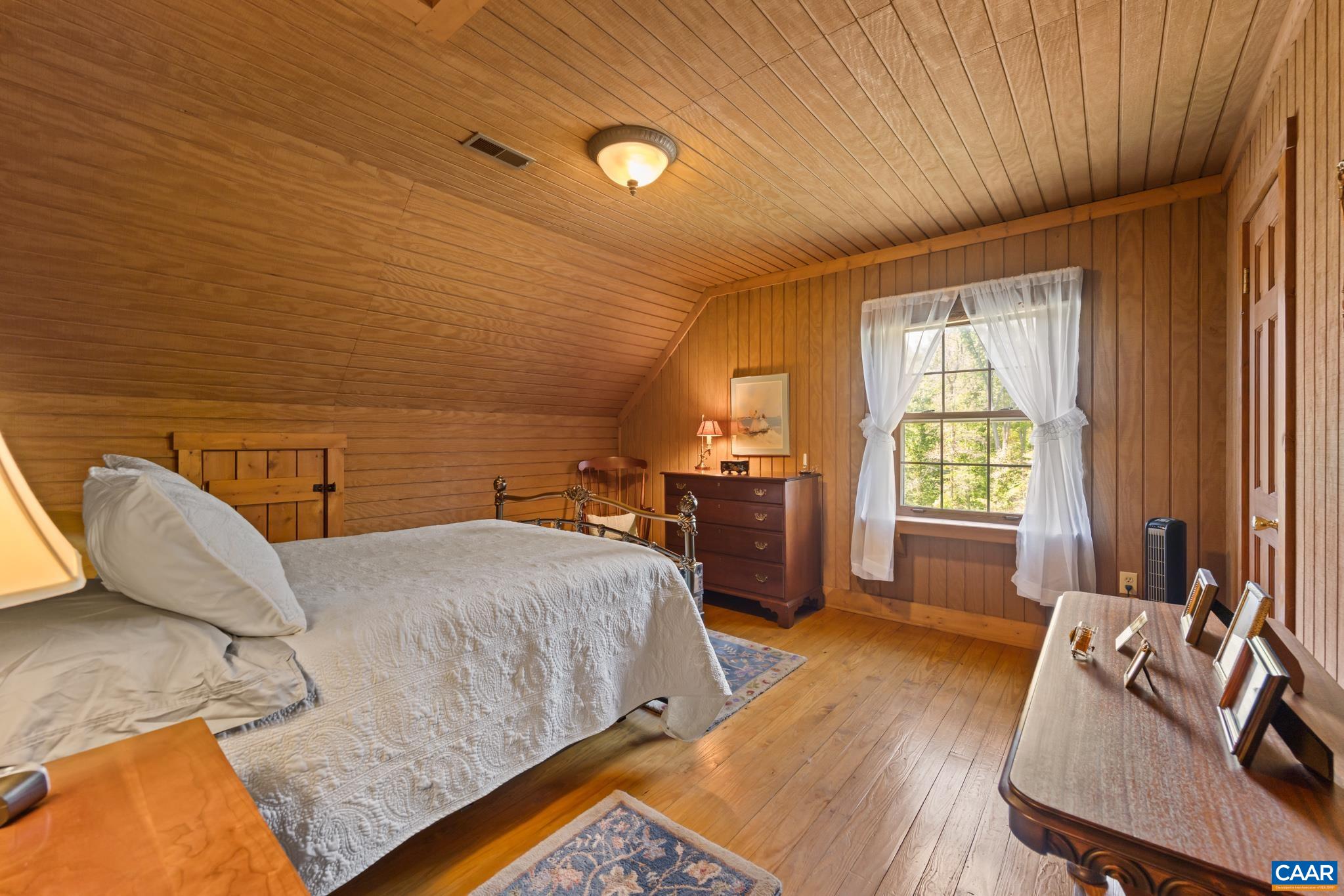 4739 E OLD MOUNTAIN RD, LOUISA, Virginia 23093, 3 Bedrooms Bedrooms, ,2 BathroomsBathrooms,Residential,4739 E OLD MOUNTAIN RD,677297 MLS # 677297