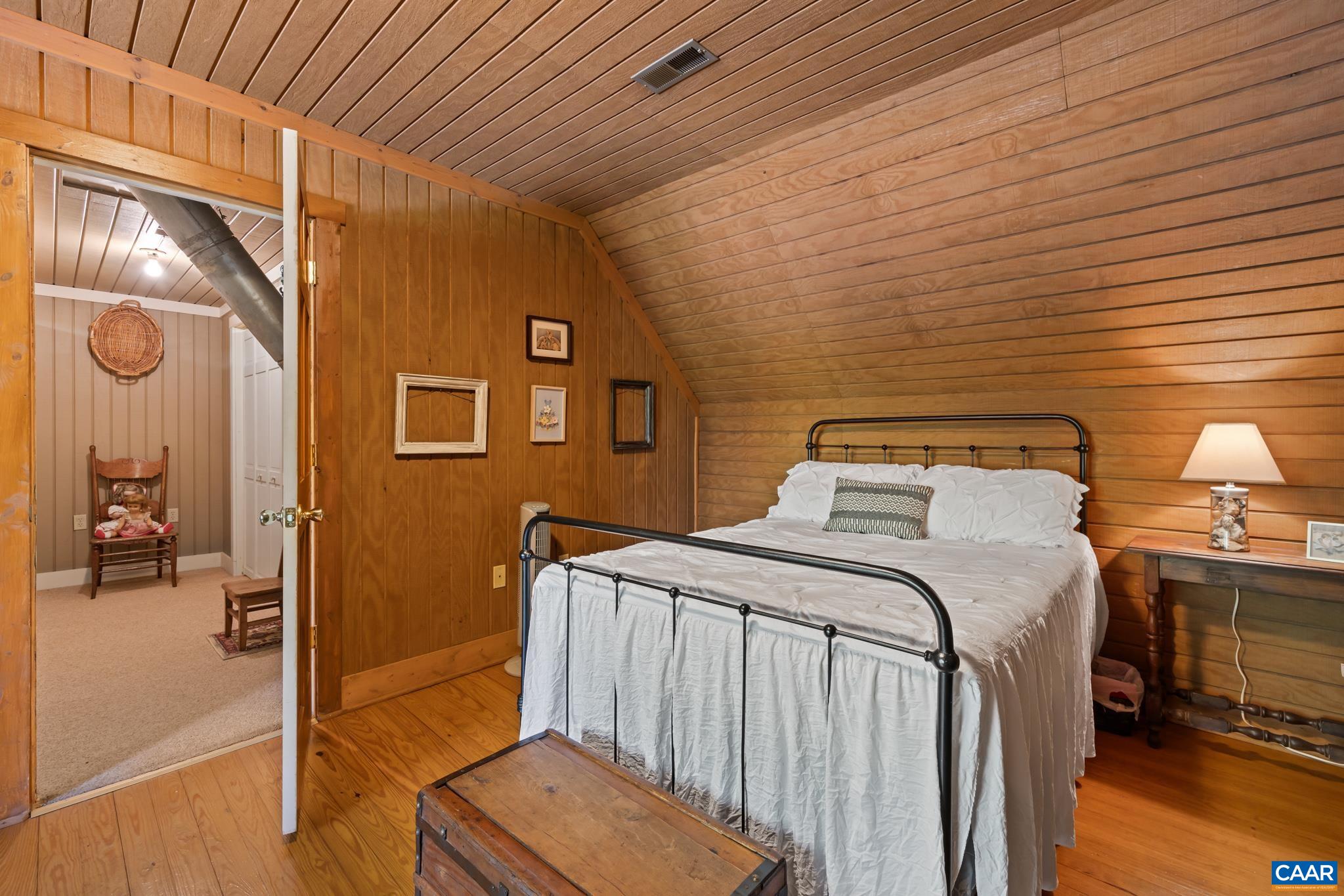 4739 E OLD MOUNTAIN RD, LOUISA, Virginia 23093, 3 Bedrooms Bedrooms, ,2 BathroomsBathrooms,Residential,4739 E OLD MOUNTAIN RD,677297 MLS # 677297