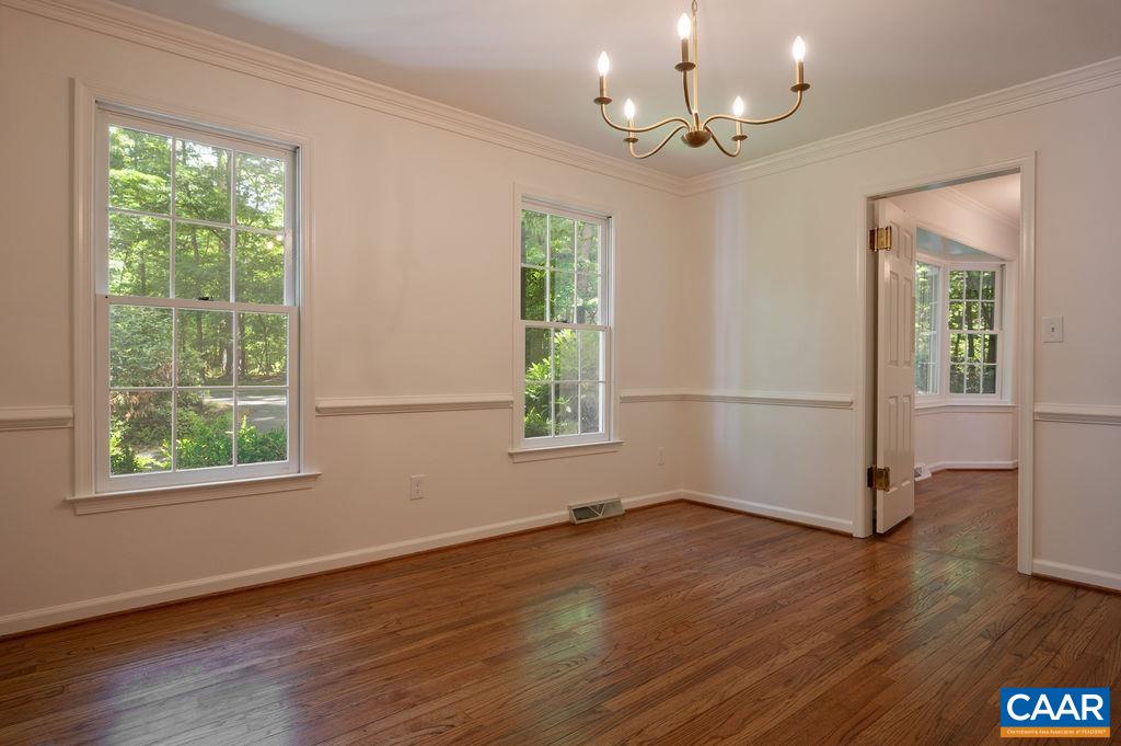 315 TERRELL RD W, CHARLOTTESVILLE, Virginia 22901, 4 Bedrooms Bedrooms, ,3 BathroomsBathrooms,Residential,315 TERRELL RD W,677359 MLS # 677359