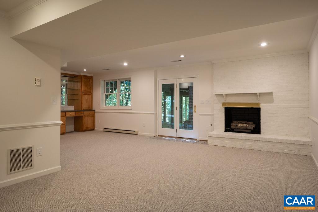 315 TERRELL RD W, CHARLOTTESVILLE, Virginia 22901, 4 Bedrooms Bedrooms, ,3 BathroomsBathrooms,Residential,315 TERRELL RD W,677359 MLS # 677359