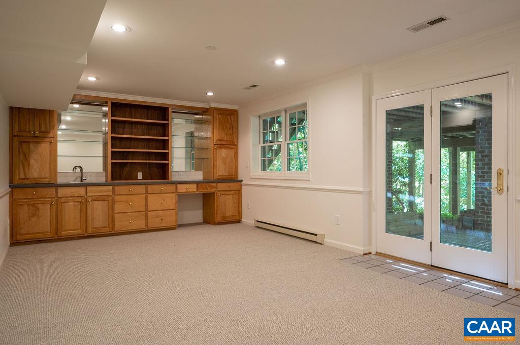 315 TERRELL RD W, CHARLOTTESVILLE, Virginia 22901, 4 Bedrooms Bedrooms, ,3 BathroomsBathrooms,Residential,315 TERRELL RD W,677359 MLS # 677359