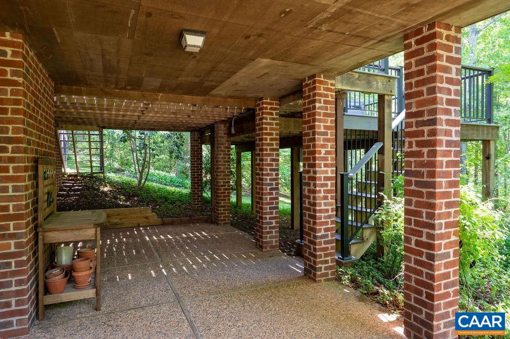 315 TERRELL RD W, CHARLOTTESVILLE, Virginia 22901, 4 Bedrooms Bedrooms, ,3 BathroomsBathrooms,Residential,315 TERRELL RD W,677359 MLS # 677359