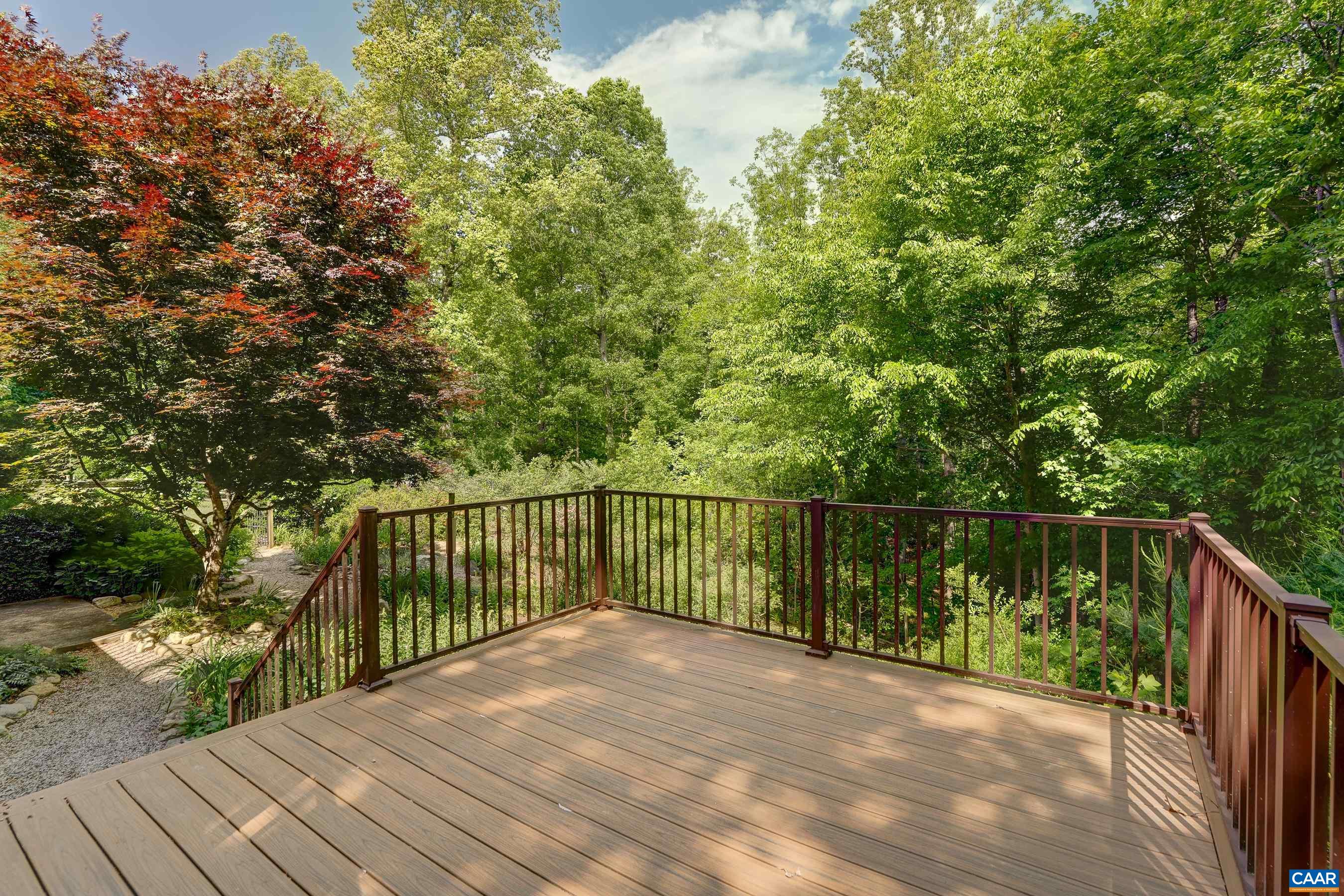 395 IVY VISTA DR, CHARLOTTESVILLE, Virginia 22903, 3 Bedrooms Bedrooms, ,2 BathroomsBathrooms,Residential,395 IVY VISTA DR,677361 MLS # 677361
