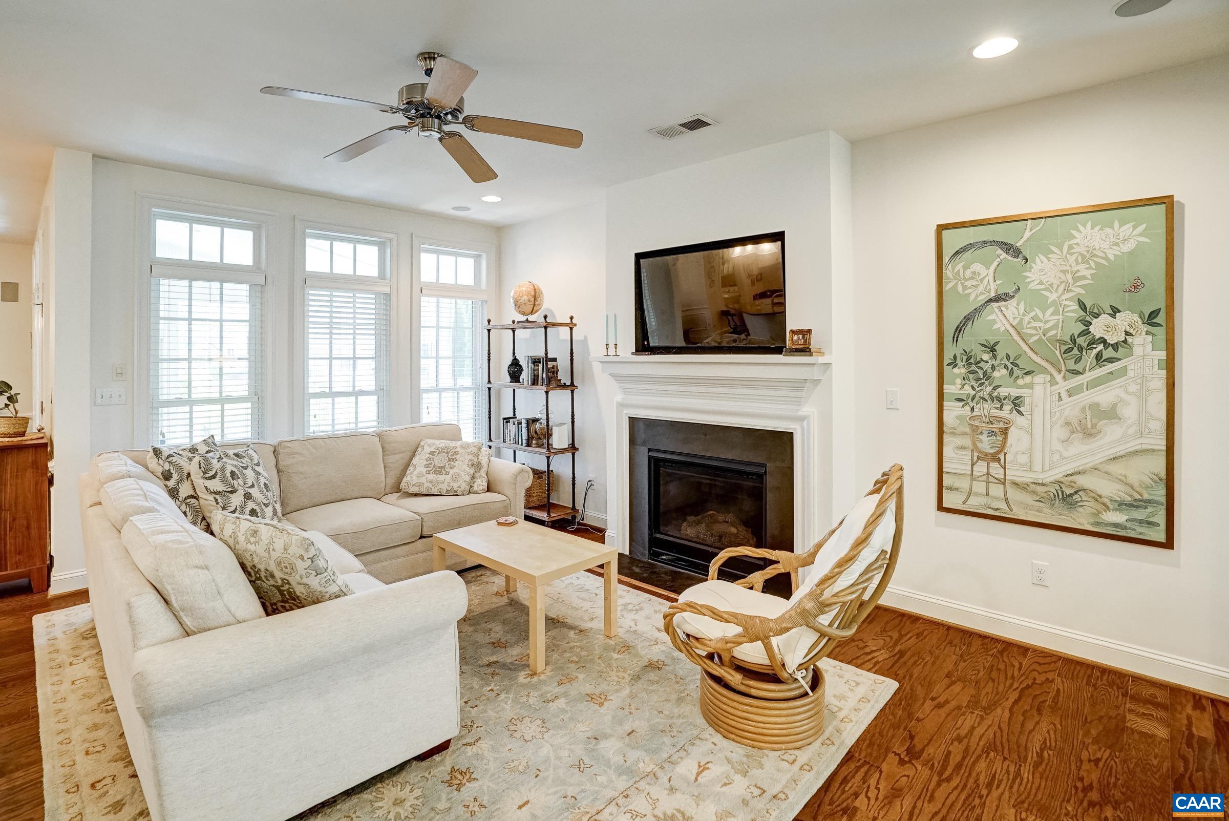 5622 UPLAND DR, CROZET, Virginia 22932, 5 Bedrooms Bedrooms, ,3 BathroomsBathrooms,Residential,Village Home End Unit,5622 UPLAND DR,677362 MLS # 677362 5622 UPLAND DR, CROZET, Virginia 22932, 5 Bedrooms Bedrooms, ,3 BathroomsBathrooms,Residential,Village Home End Unit,5622 UPLAND DR,677362 MLS # 677362