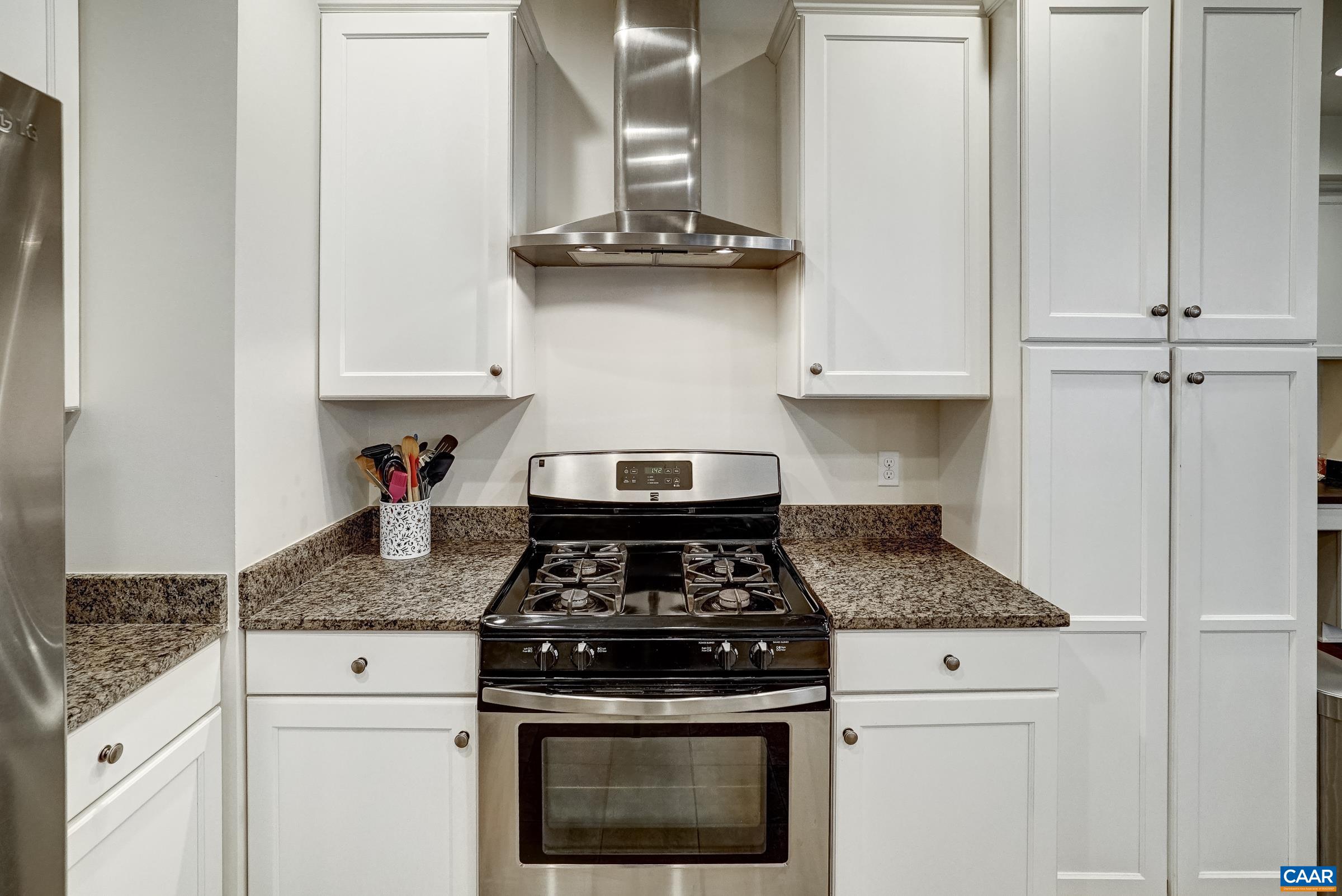 5622 UPLAND DR, CROZET, Virginia 22932, 5 Bedrooms Bedrooms, ,3 BathroomsBathrooms,Residential,Village Home End Unit,5622 UPLAND DR,677362 MLS # 677362 5622 UPLAND DR, CROZET, Virginia 22932, 5 Bedrooms Bedrooms, ,3 BathroomsBathrooms,Residential,Village Home End Unit,5622 UPLAND DR,677362 MLS # 677362
