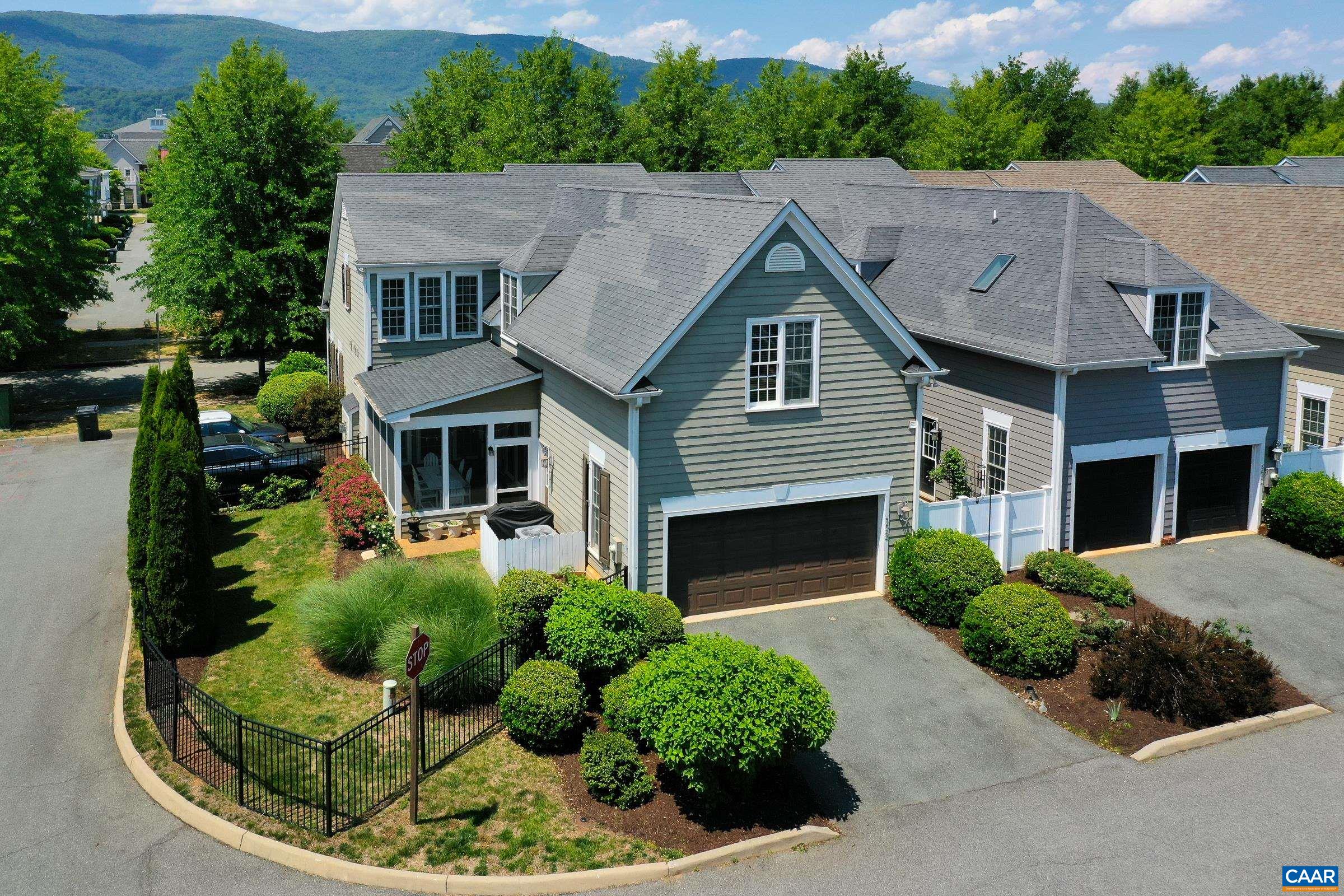 5622 UPLAND DR, CROZET, Virginia 22932, 5 Bedrooms Bedrooms, ,3 BathroomsBathrooms,Residential,Village Home End Unit,5622 UPLAND DR,677362 MLS # 677362 5622 UPLAND DR, CROZET, Virginia 22932, 5 Bedrooms Bedrooms, ,3 BathroomsBathrooms,Residential,Village Home End Unit,5622 UPLAND DR,677362 MLS # 677362