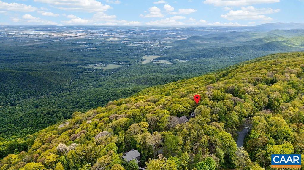 45 RAVENS ROOST LN, WINTERGREEN RESORT, Virginia 22967, 4 Bedrooms Bedrooms, ,3 BathroomsBathrooms,Residential,45 RAVENS ROOST LN,677368 MLS # 677368 45 RAVENS ROOST LN, WINTERGREEN RESORT, Virginia 22967, 4 Bedrooms Bedrooms, ,3 BathroomsBathrooms,Residential,45 RAVENS ROOST LN,677368 MLS # 677368