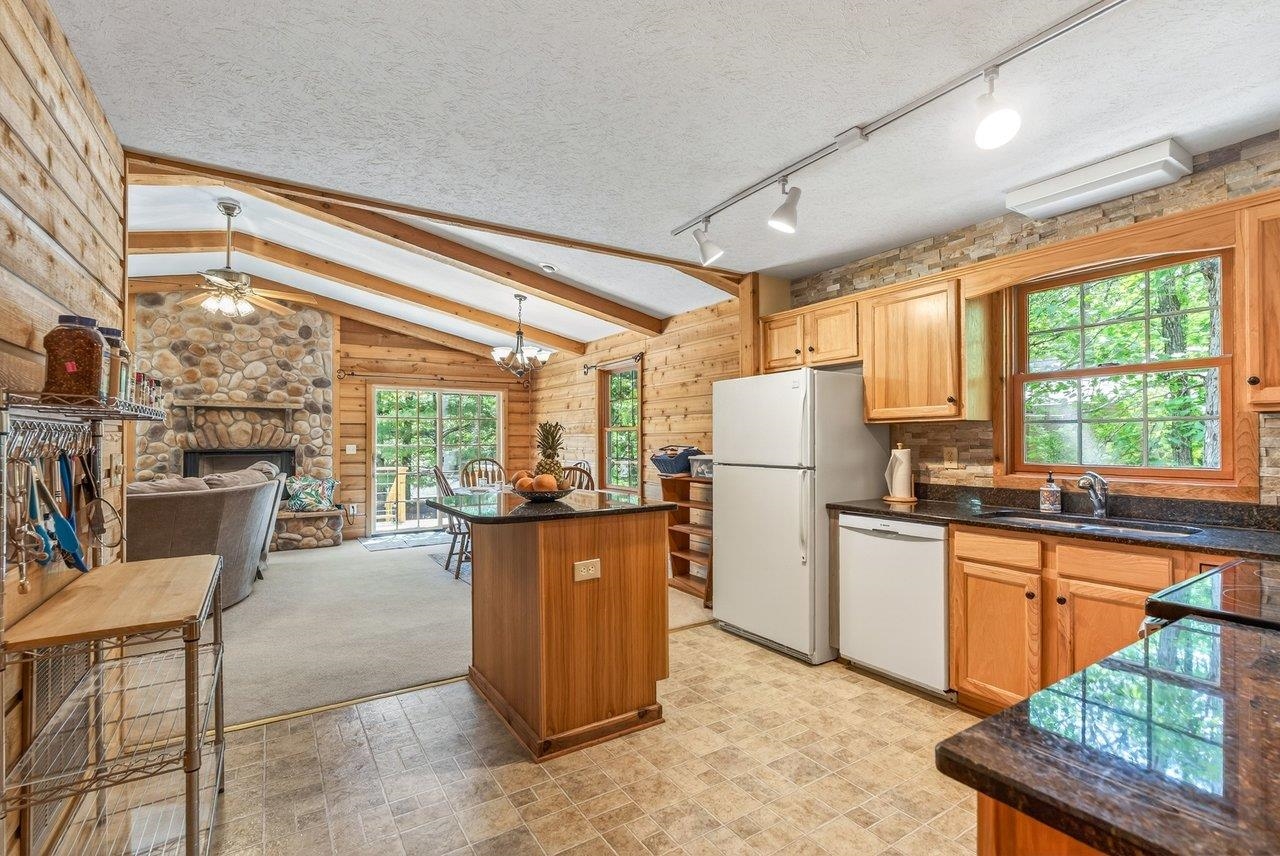 2731 LANIER LN, MCGAHEYSVILLE, Virginia 22840, 3 Bedrooms Bedrooms, ,2 BathroomsBathrooms,Residential,2731 LANIER LN,677370 MLS # 677370 2731 LANIER LN, MCGAHEYSVILLE, Virginia 22840, 3 Bedrooms Bedrooms, ,2 BathroomsBathrooms,Residential,2731 LANIER LN,677370 MLS # 677370