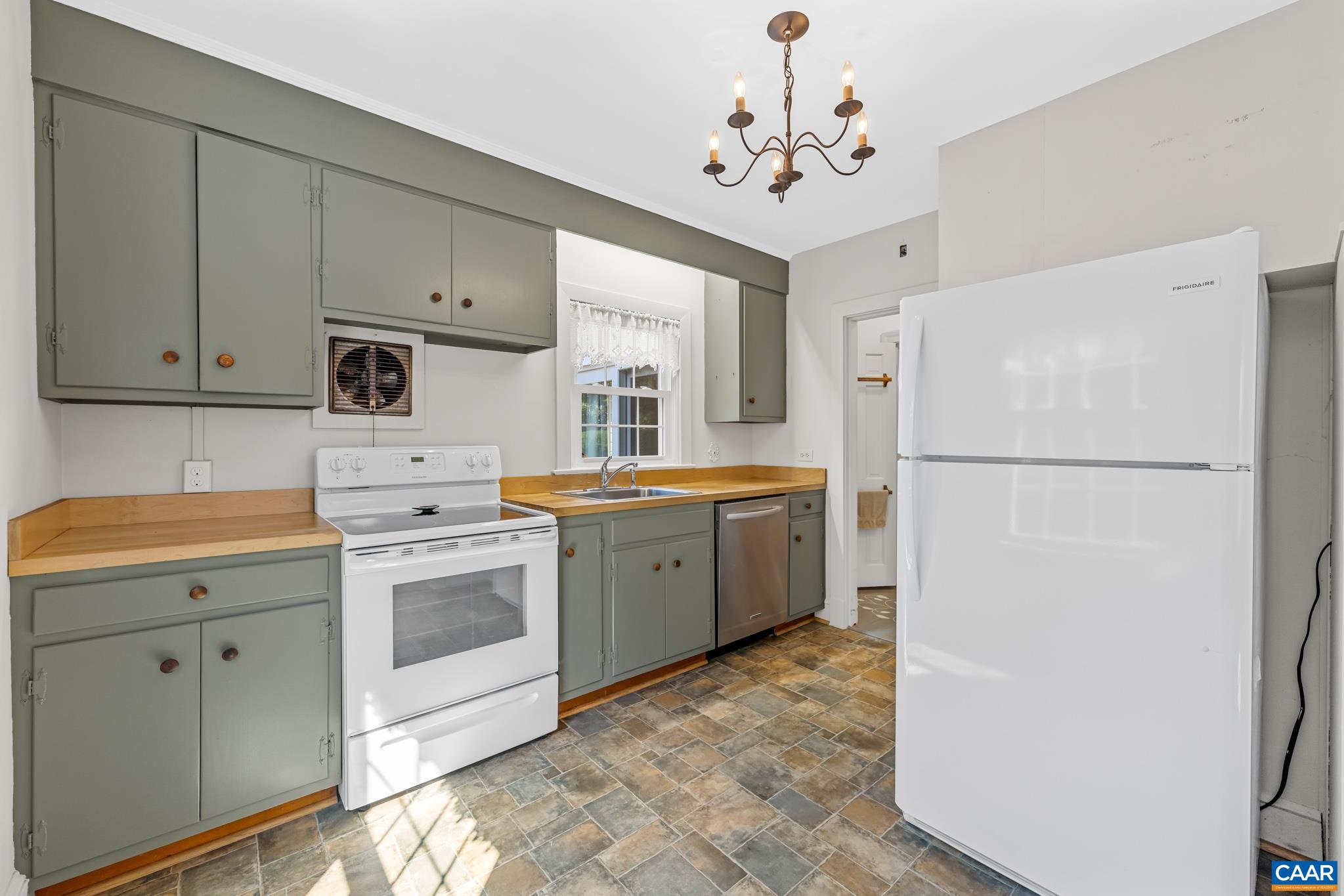 172 LANDON LN, ORANGE, Virginia 22960, 4 Bedrooms Bedrooms, ,3 BathroomsBathrooms,Residential,172 LANDON LN,677376 MLS # 677376 172 LANDON LN, ORANGE, Virginia 22960, 4 Bedrooms Bedrooms, ,3 BathroomsBathrooms,Residential,172 LANDON LN,677376 MLS # 677376