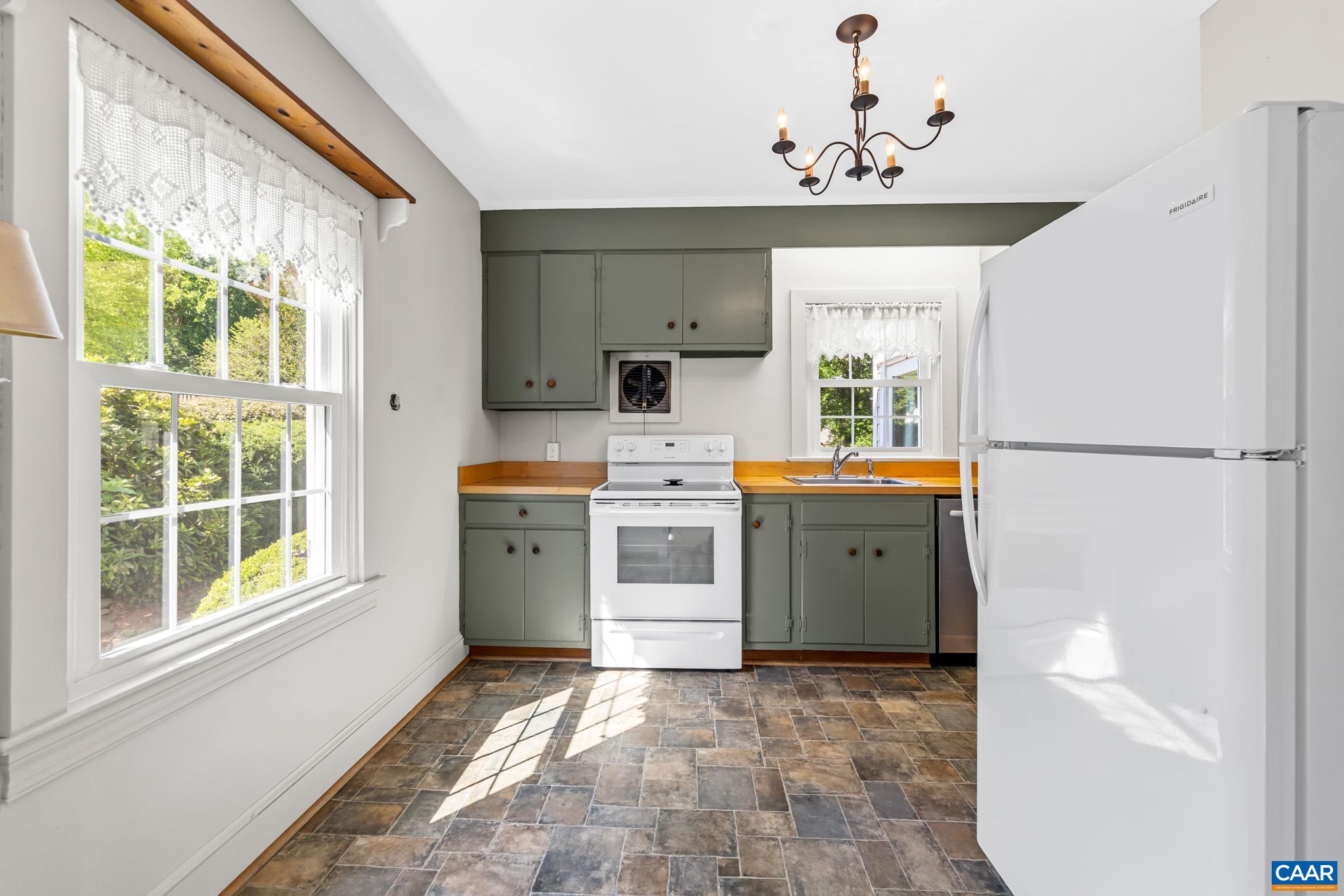 172 LANDON LN, ORANGE, Virginia 22960, 4 Bedrooms Bedrooms, ,3 BathroomsBathrooms,Residential,172 LANDON LN,677376 MLS # 677376 172 LANDON LN, ORANGE, Virginia 22960, 4 Bedrooms Bedrooms, ,3 BathroomsBathrooms,Residential,172 LANDON LN,677376 MLS # 677376