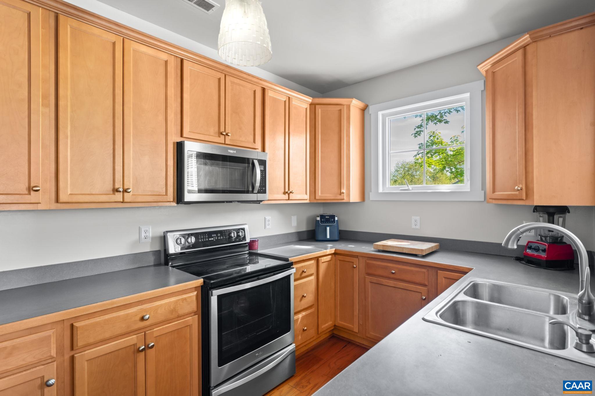 322 MARQUETTE CT, CROZET, Virginia 22932, 3 Bedrooms Bedrooms, ,2 BathroomsBathrooms,Residential,322 MARQUETTE CT,677378 MLS # 677378 322 MARQUETTE CT, CROZET, Virginia 22932, 3 Bedrooms Bedrooms, ,2 BathroomsBathrooms,Residential,322 MARQUETTE CT,677378 MLS # 677378