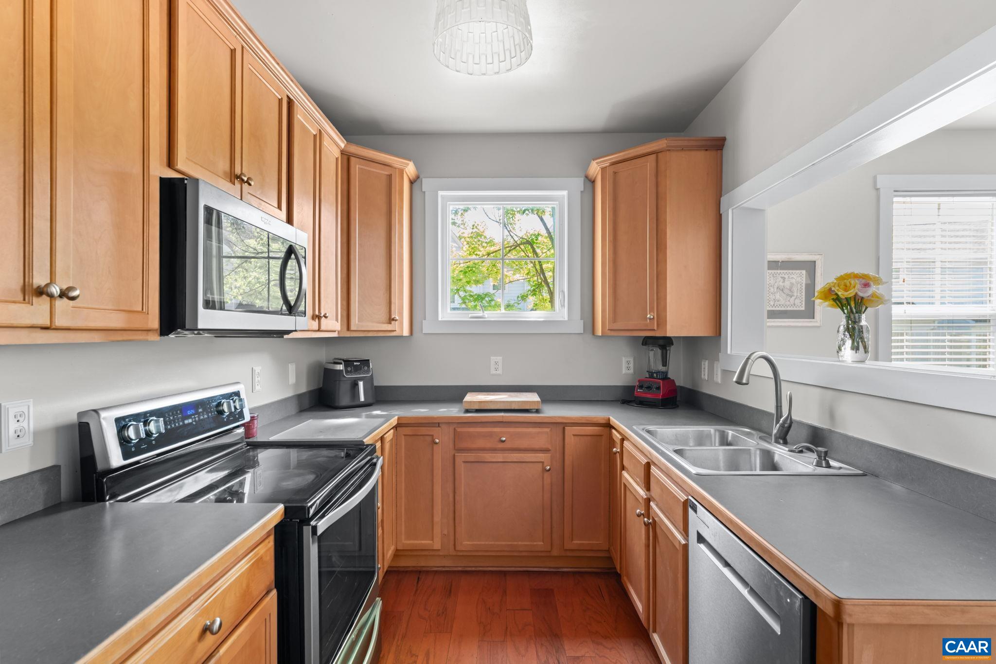 322 MARQUETTE CT, CROZET, Virginia 22932, 3 Bedrooms Bedrooms, ,2 BathroomsBathrooms,Residential,322 MARQUETTE CT,677378 MLS # 677378 322 MARQUETTE CT, CROZET, Virginia 22932, 3 Bedrooms Bedrooms, ,2 BathroomsBathrooms,Residential,322 MARQUETTE CT,677378 MLS # 677378