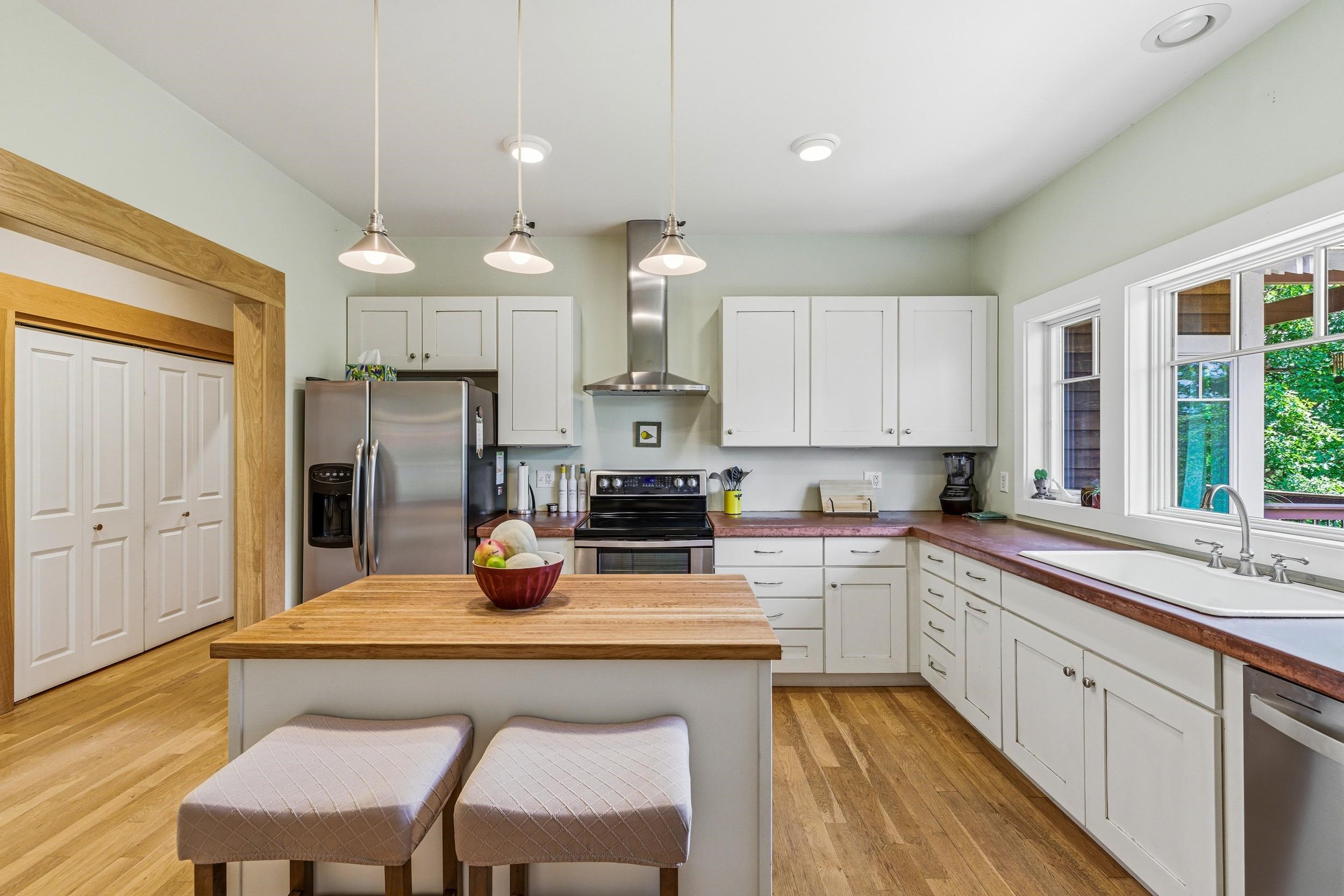801 WOODSIDE DR, RILEYVILLE, Virginia 22650, 3 Bedrooms Bedrooms, ,3 BathroomsBathrooms,Residential,801 WOODSIDE DR,677379 MLS # 677379 801 WOODSIDE DR, RILEYVILLE, Virginia 22650, 3 Bedrooms Bedrooms, ,3 BathroomsBathrooms,Residential,801 WOODSIDE DR,677379 MLS # 677379