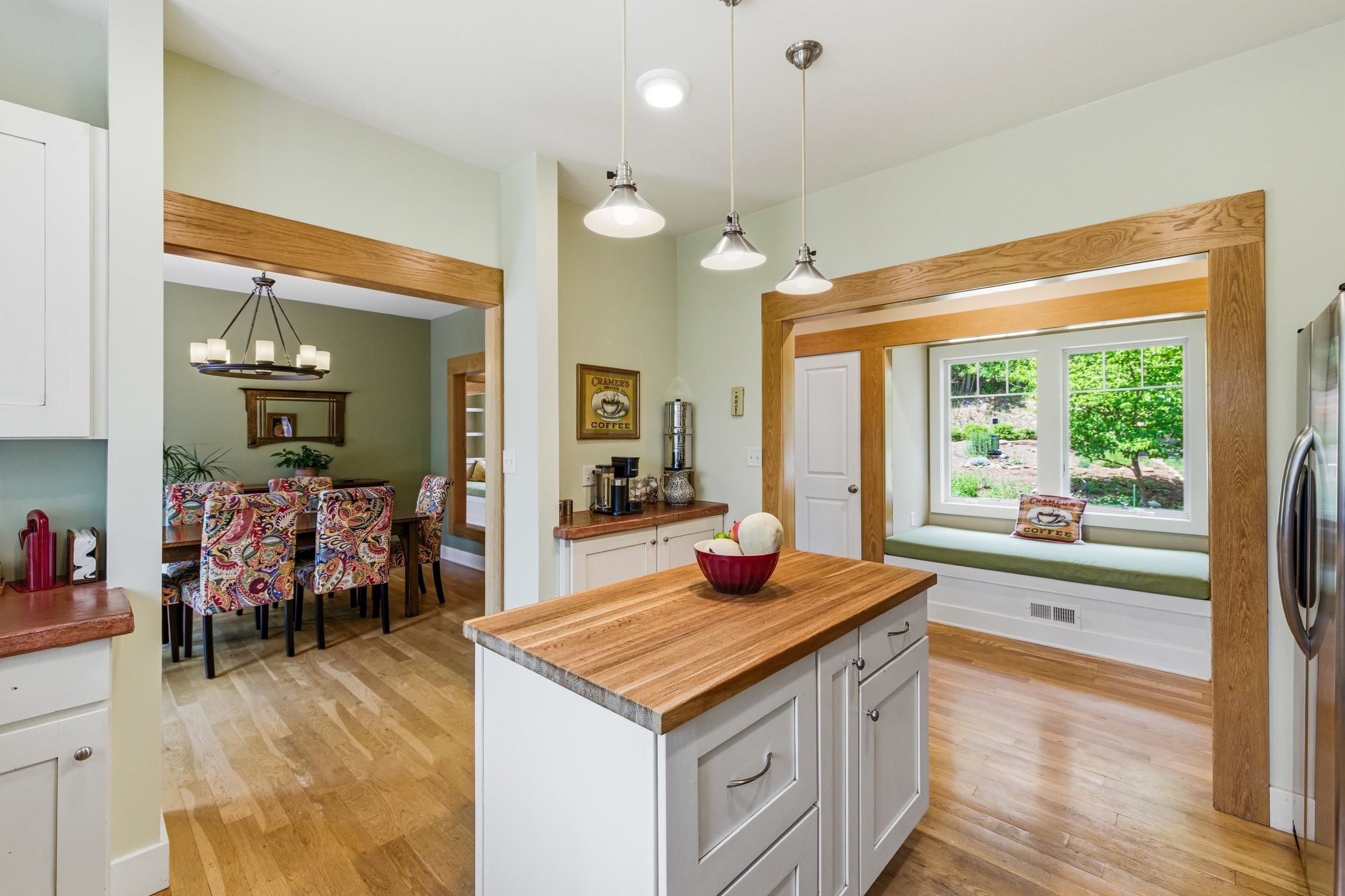 801 WOODSIDE DR, RILEYVILLE, Virginia 22650, 3 Bedrooms Bedrooms, ,3 BathroomsBathrooms,Residential,801 WOODSIDE DR,677379 MLS # 677379 801 WOODSIDE DR, RILEYVILLE, Virginia 22650, 3 Bedrooms Bedrooms, ,3 BathroomsBathrooms,Residential,801 WOODSIDE DR,677379 MLS # 677379