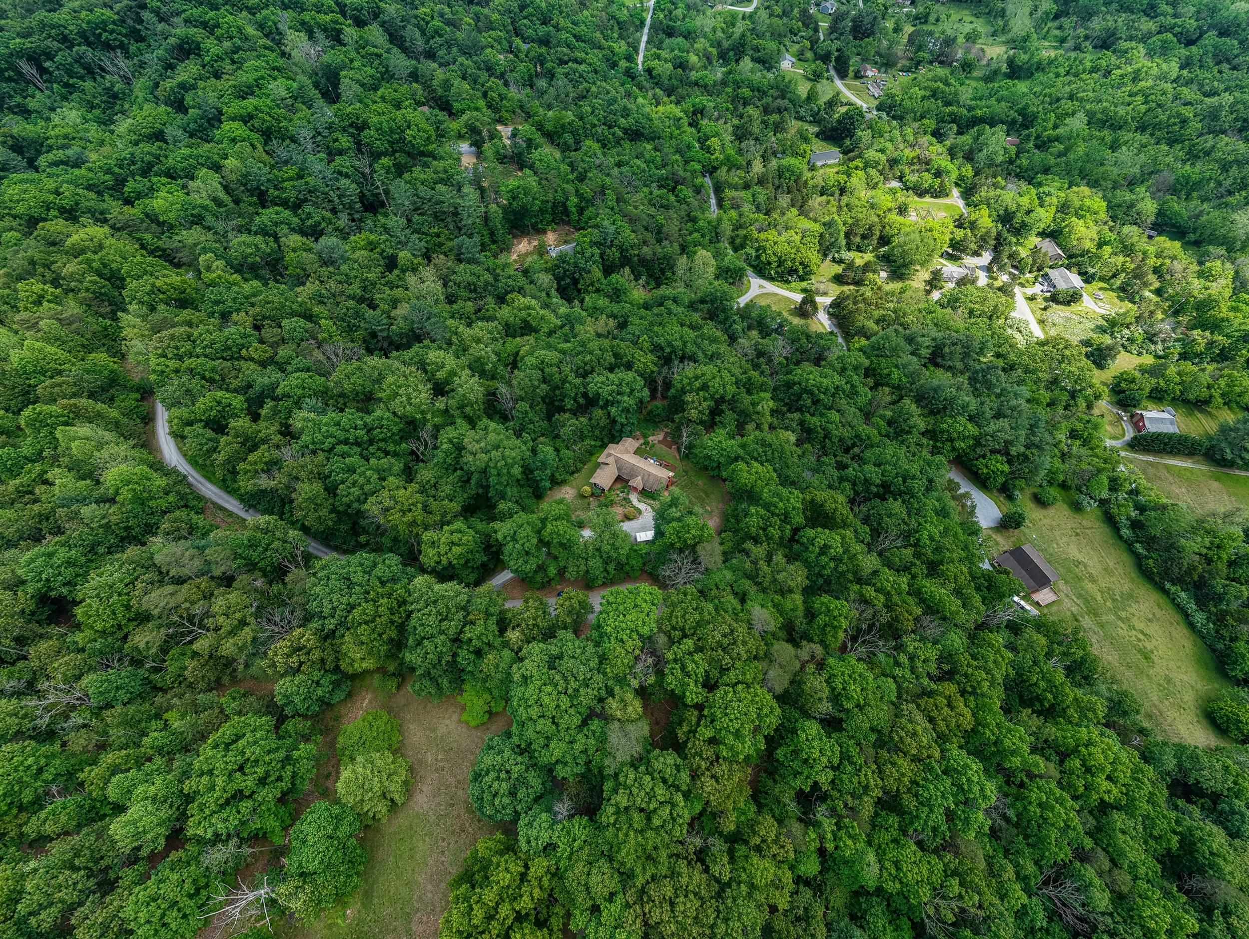 801 WOODSIDE DR, RILEYVILLE, Virginia 22650, 3 Bedrooms Bedrooms, ,3 BathroomsBathrooms,Residential,801 WOODSIDE DR,677379 MLS # 677379 801 WOODSIDE DR, RILEYVILLE, Virginia 22650, 3 Bedrooms Bedrooms, ,3 BathroomsBathrooms,Residential,801 WOODSIDE DR,677379 MLS # 677379