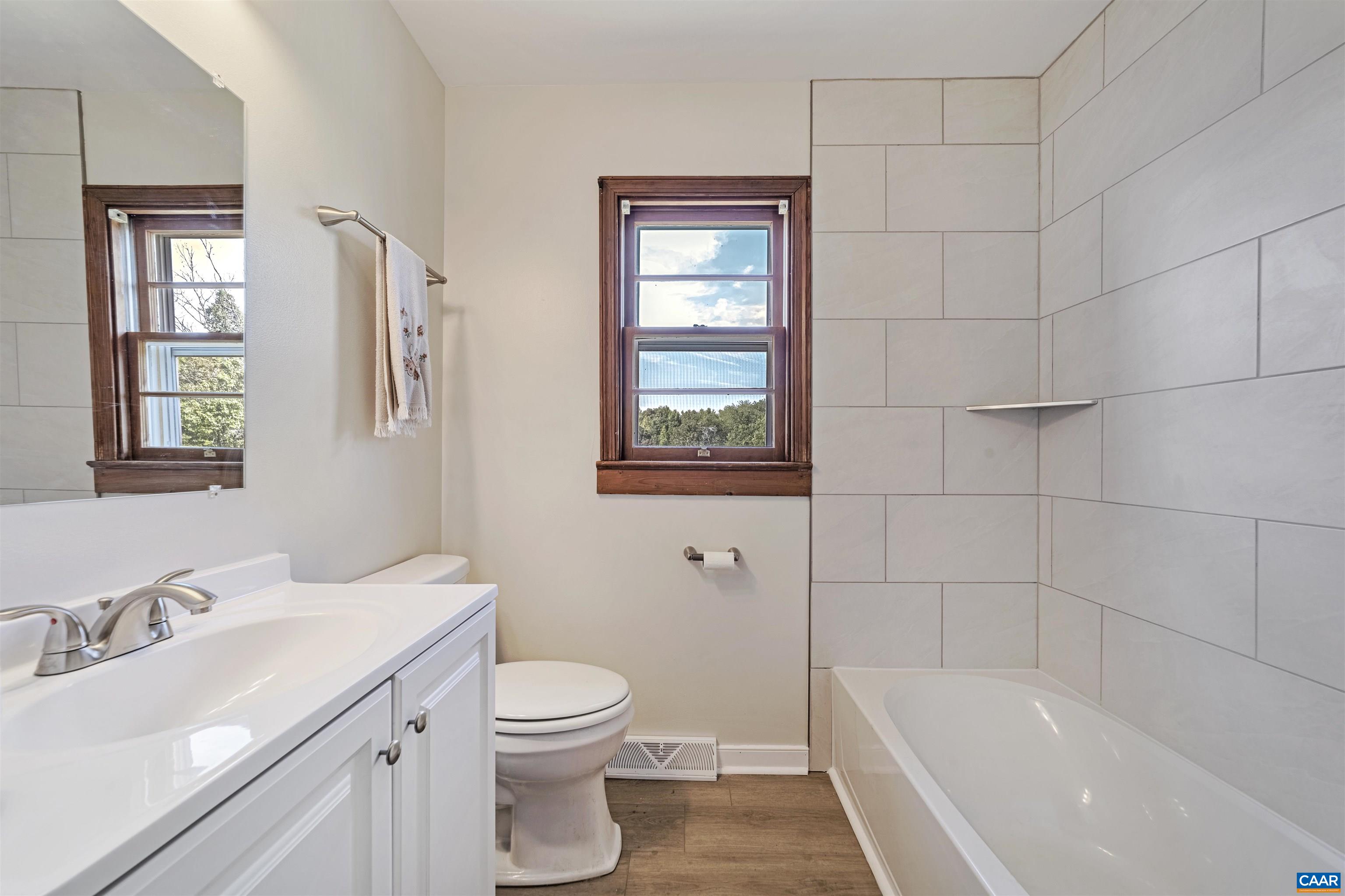 712 FREDERICKS HALL RD, BUMPASS, Virginia 23024, 2 Bedrooms Bedrooms, ,1 BathroomBathrooms,Residential,712 FREDERICKS HALL RD,677381 MLS # 677381 712 FREDERICKS HALL RD, BUMPASS, Virginia 23024, 2 Bedrooms Bedrooms, ,1 BathroomBathrooms,Residential,712 FREDERICKS HALL RD,677381 MLS # 677381