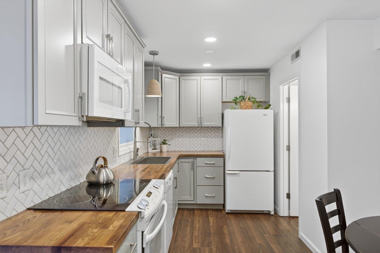 151 WAKEFIELD PL, HARRISONBURG, Virginia 22801, 3 Bedrooms Bedrooms, ,1 BathroomBathrooms,Residential,151 WAKEFIELD PL,677383 MLS # 677383 151 WAKEFIELD PL, HARRISONBURG, Virginia 22801, 3 Bedrooms Bedrooms, ,1 BathroomBathrooms,Residential,151 WAKEFIELD PL,677383 MLS # 677383