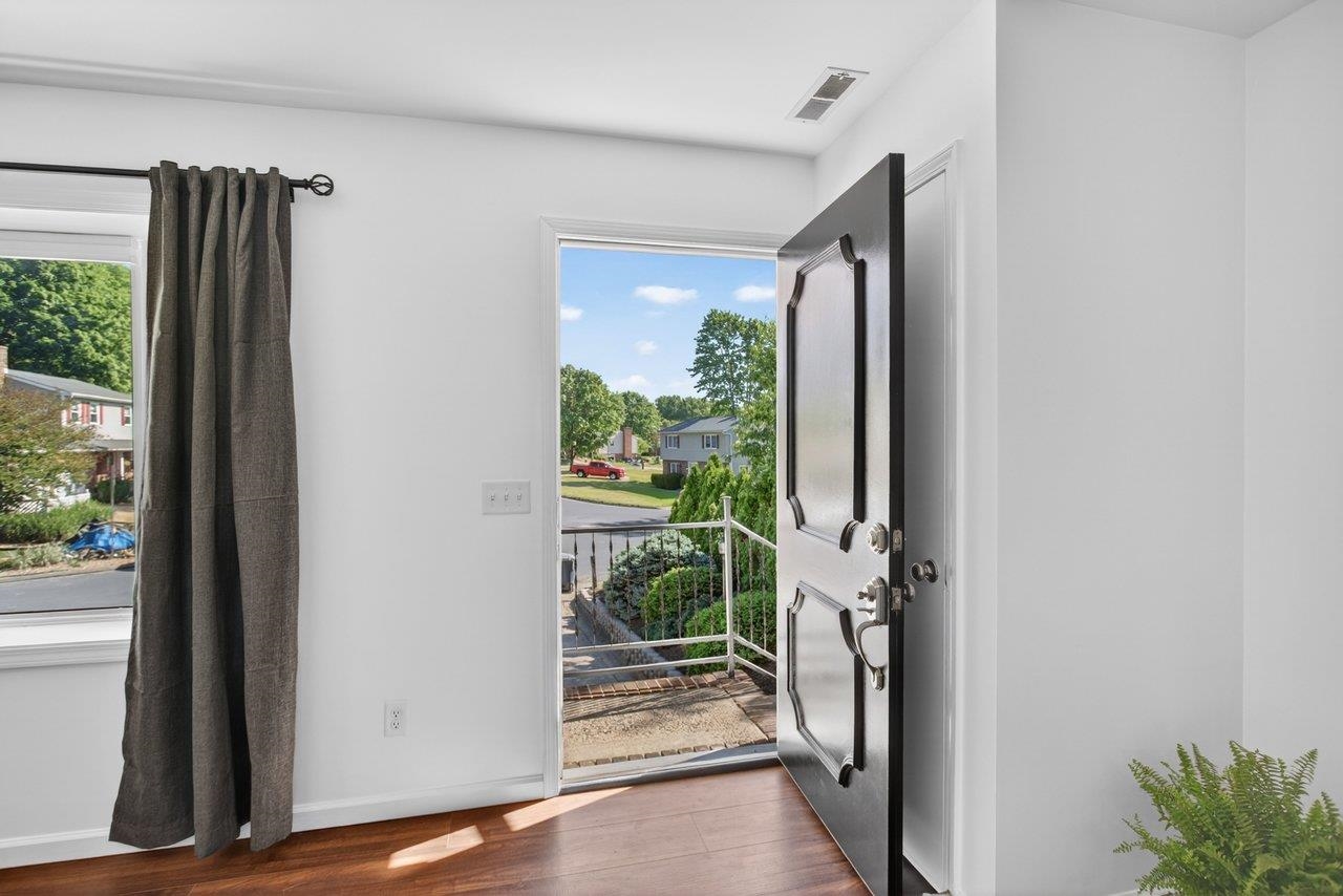 151 WAKEFIELD PL, HARRISONBURG, Virginia 22801, 3 Bedrooms Bedrooms, ,1 BathroomBathrooms,Residential,151 WAKEFIELD PL,677383 MLS # 677383 151 WAKEFIELD PL, HARRISONBURG, Virginia 22801, 3 Bedrooms Bedrooms, ,1 BathroomBathrooms,Residential,151 WAKEFIELD PL,677383 MLS # 677383