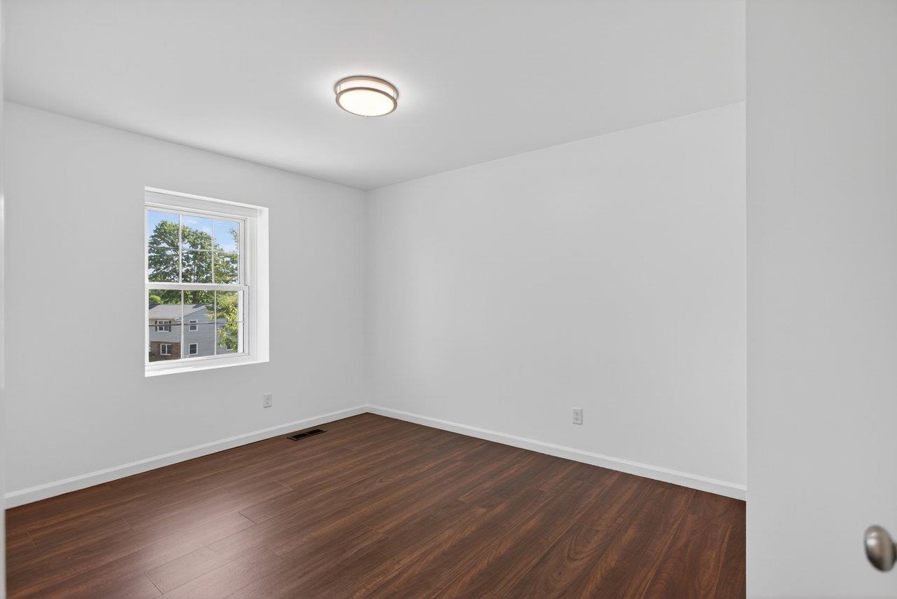 151 WAKEFIELD PL, HARRISONBURG, Virginia 22801, 3 Bedrooms Bedrooms, ,1 BathroomBathrooms,Residential,151 WAKEFIELD PL,677383 MLS # 677383 151 WAKEFIELD PL, HARRISONBURG, Virginia 22801, 3 Bedrooms Bedrooms, ,1 BathroomBathrooms,Residential,151 WAKEFIELD PL,677383 MLS # 677383