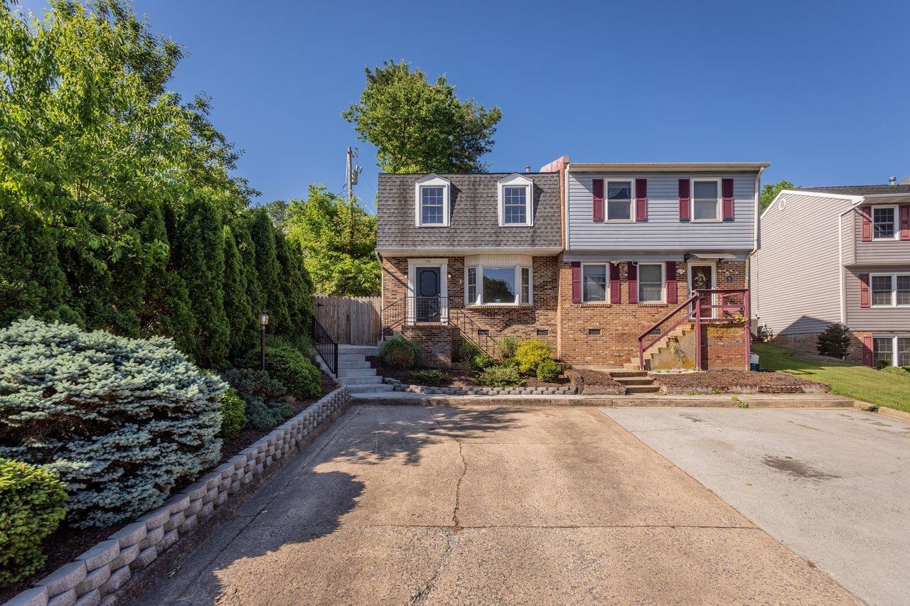 151 WAKEFIELD PL, HARRISONBURG, Virginia 22801, 3 Bedrooms Bedrooms, ,1 BathroomBathrooms,Residential,151 WAKEFIELD PL,677383 MLS # 677383 151 WAKEFIELD PL, HARRISONBURG, Virginia 22801, 3 Bedrooms Bedrooms, ,1 BathroomBathrooms,Residential,151 WAKEFIELD PL,677383 MLS # 677383