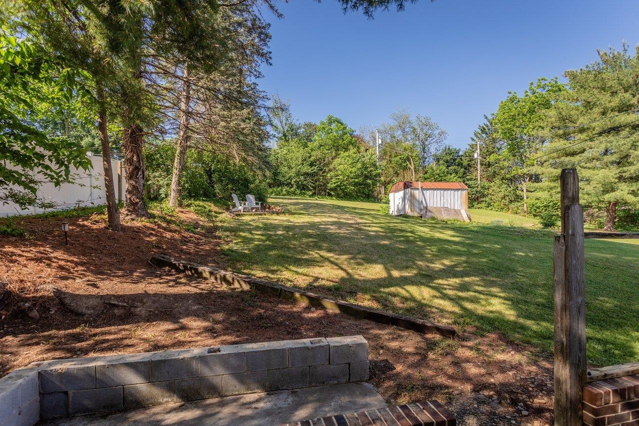151 WAKEFIELD PL, HARRISONBURG, Virginia 22801, 3 Bedrooms Bedrooms, ,1 BathroomBathrooms,Residential,151 WAKEFIELD PL,677383 MLS # 677383 151 WAKEFIELD PL, HARRISONBURG, Virginia 22801, 3 Bedrooms Bedrooms, ,1 BathroomBathrooms,Residential,151 WAKEFIELD PL,677383 MLS # 677383