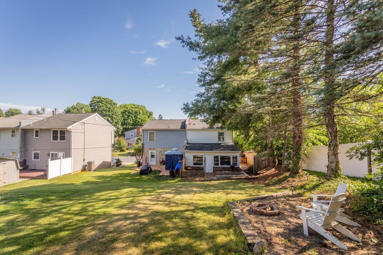 151 WAKEFIELD PL, HARRISONBURG, Virginia 22801, 3 Bedrooms Bedrooms, ,1 BathroomBathrooms,Residential,151 WAKEFIELD PL,677383 MLS # 677383 151 WAKEFIELD PL, HARRISONBURG, Virginia 22801, 3 Bedrooms Bedrooms, ,1 BathroomBathrooms,Residential,151 WAKEFIELD PL,677383 MLS # 677383