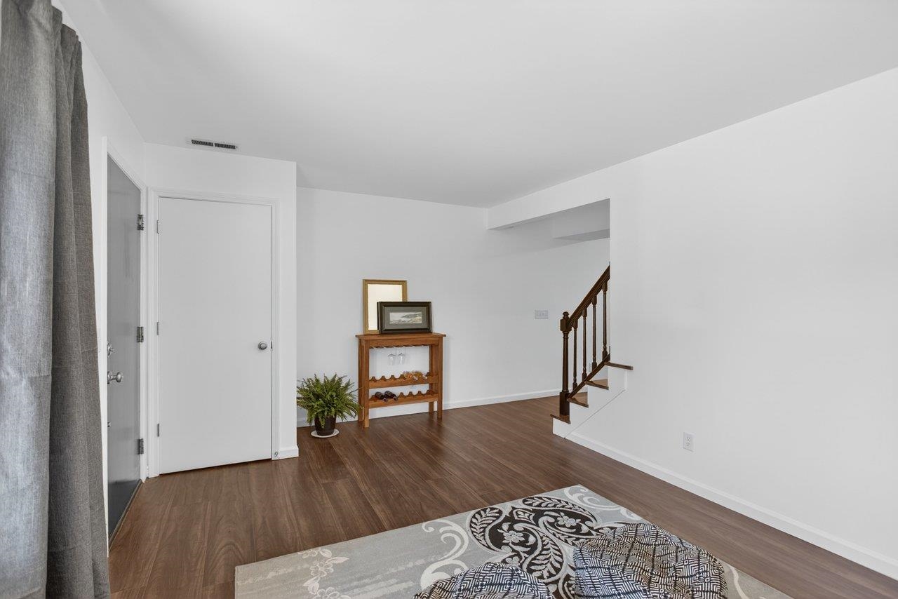151 WAKEFIELD PL, HARRISONBURG, Virginia 22801, 3 Bedrooms Bedrooms, ,1 BathroomBathrooms,Residential,151 WAKEFIELD PL,677383 MLS # 677383 151 WAKEFIELD PL, HARRISONBURG, Virginia 22801, 3 Bedrooms Bedrooms, ,1 BathroomBathrooms,Residential,151 WAKEFIELD PL,677383 MLS # 677383