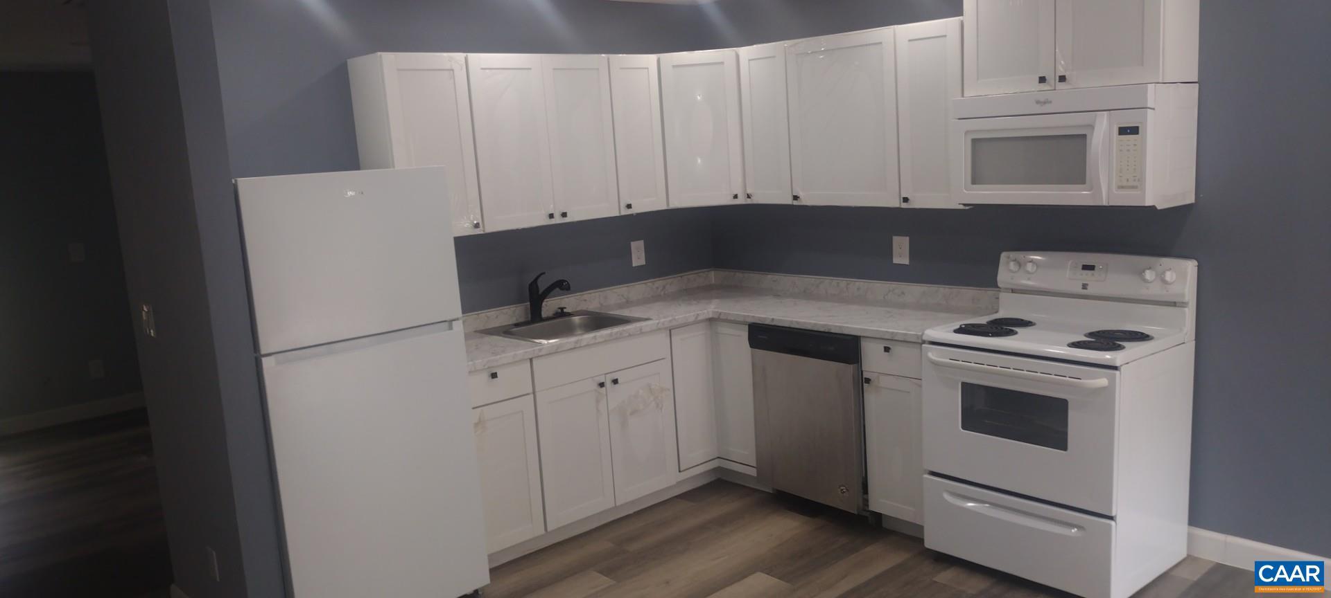 530 A&B CLEVELAND AVE, CHARLOTTESVILLE, Virginia 22903, 6 Bedrooms Bedrooms, ,2 BathroomsBathrooms,Residential,530 A&B CLEVELAND AVE,677384 MLS # 677384 530 A&B CLEVELAND AVE, CHARLOTTESVILLE, Virginia 22903, 6 Bedrooms Bedrooms, ,2 BathroomsBathrooms,Residential,530 A&B CLEVELAND AVE,677384 MLS # 677384