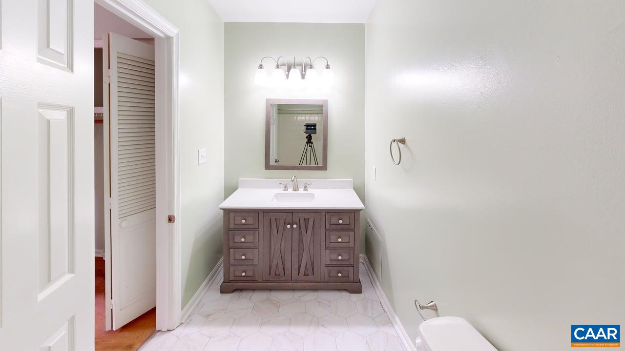 154 BRANDYWINE CT, CHARLOTTESVILLE, Virginia 22901, 2 Bedrooms Bedrooms, ,3 BathroomsBathrooms,Residential,154 BRANDYWINE CT,677388 MLS # 677388