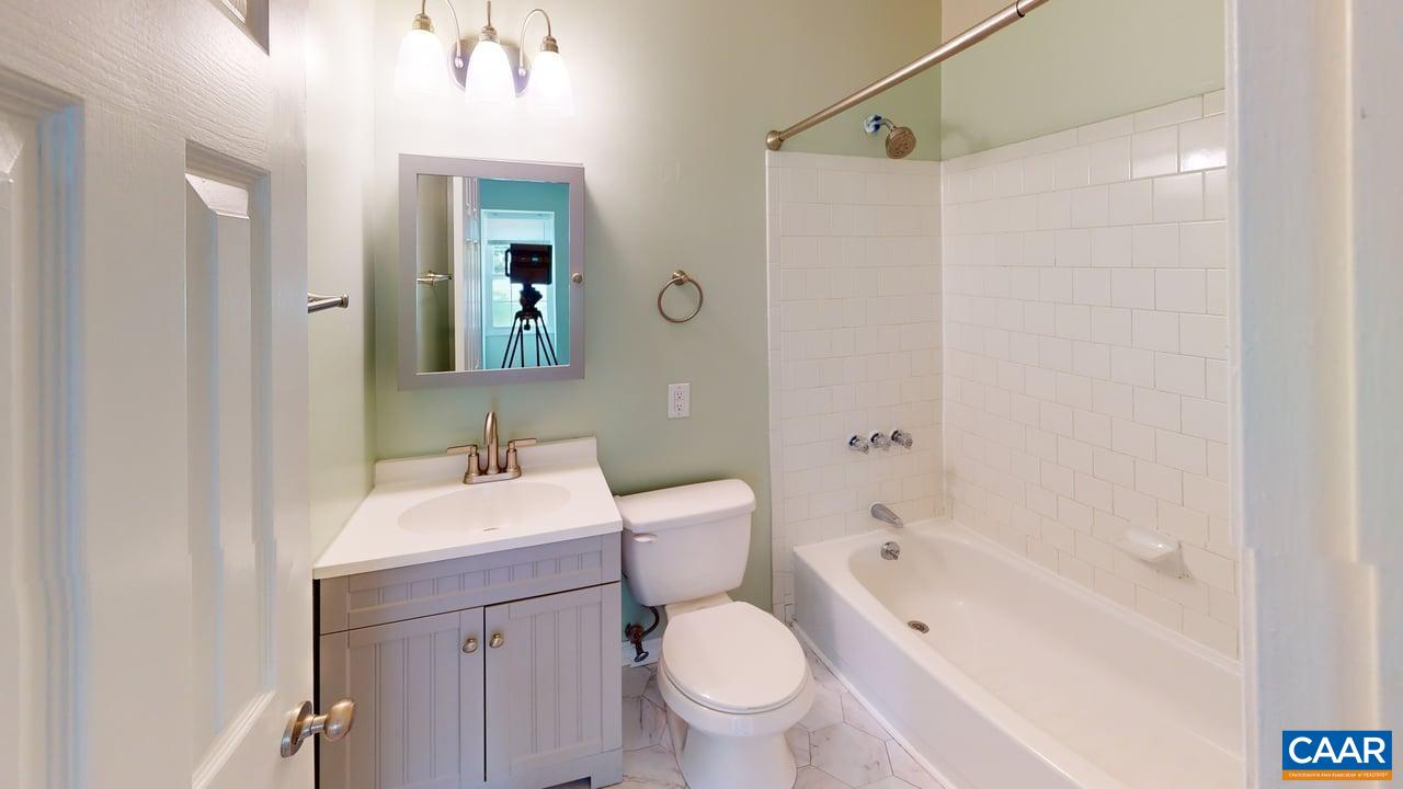 154 BRANDYWINE CT, CHARLOTTESVILLE, Virginia 22901, 2 Bedrooms Bedrooms, ,3 BathroomsBathrooms,Residential,154 BRANDYWINE CT,677388 MLS # 677388