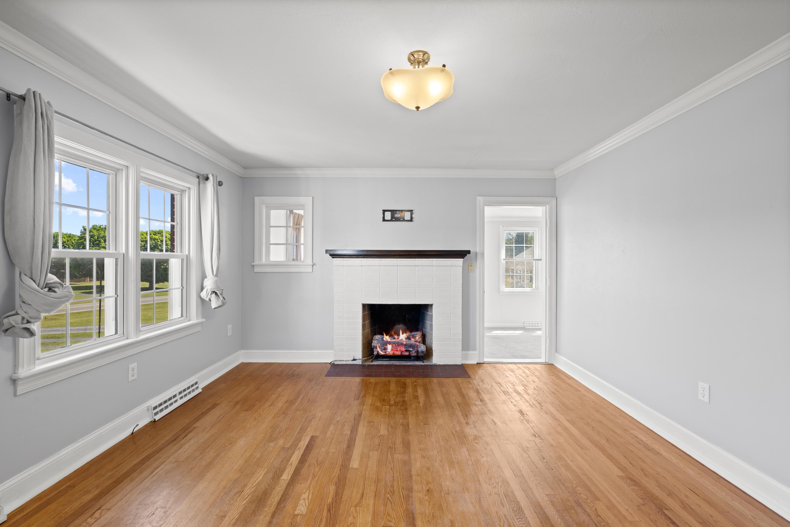 3246 CHURCHVILLE AVE, STAUNTON, Virginia 24401, 3 Bedrooms Bedrooms, ,2 BathroomsBathrooms,Residential,3246 CHURCHVILLE AVE,677391 MLS # 677391 3246 CHURCHVILLE AVE, STAUNTON, Virginia 24401, 3 Bedrooms Bedrooms, ,2 BathroomsBathrooms,Residential,3246 CHURCHVILLE AVE,677391 MLS # 677391
