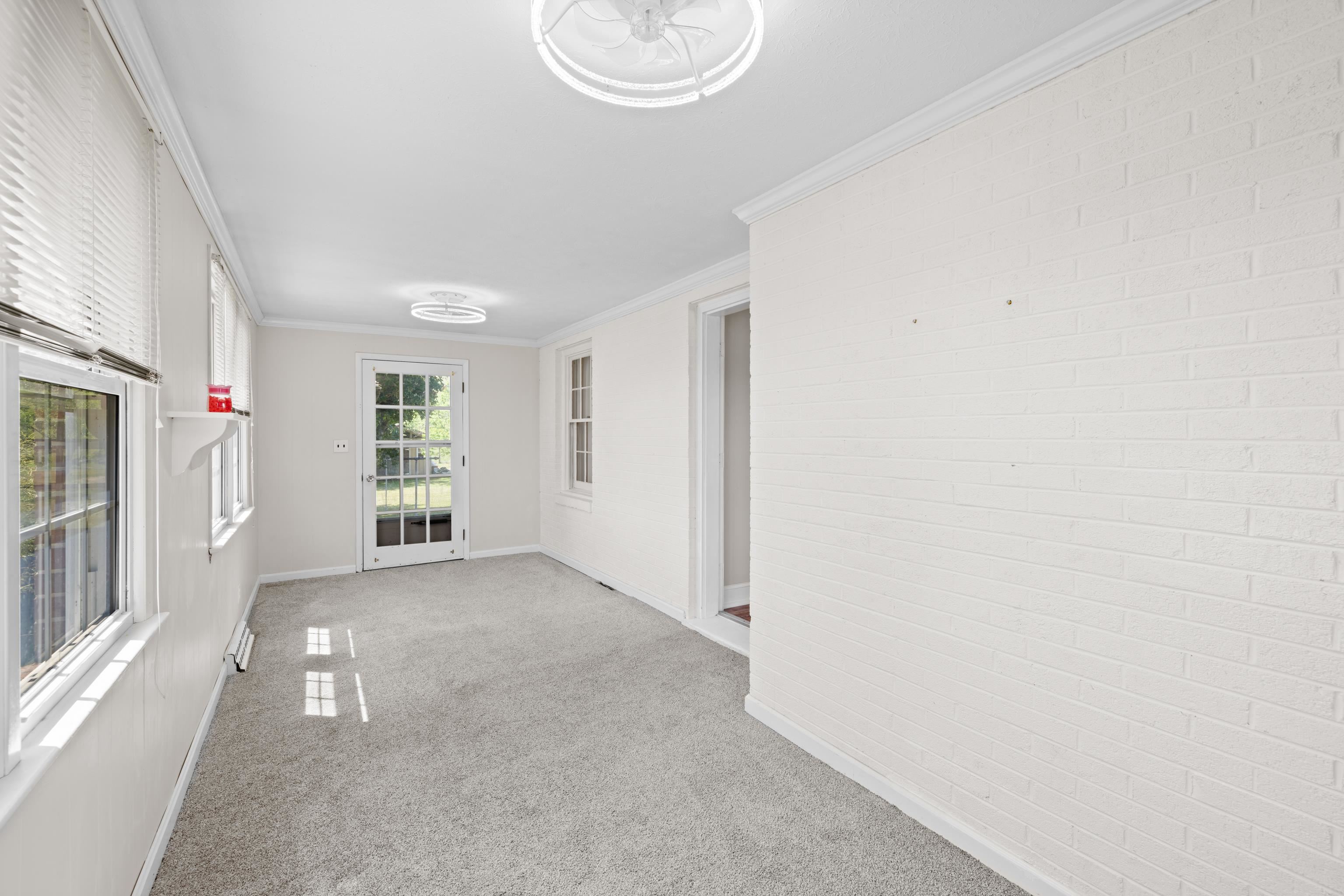 3246 CHURCHVILLE AVE, STAUNTON, Virginia 24401, 3 Bedrooms Bedrooms, ,2 BathroomsBathrooms,Residential,3246 CHURCHVILLE AVE,677391 MLS # 677391 3246 CHURCHVILLE AVE, STAUNTON, Virginia 24401, 3 Bedrooms Bedrooms, ,2 BathroomsBathrooms,Residential,3246 CHURCHVILLE AVE,677391 MLS # 677391