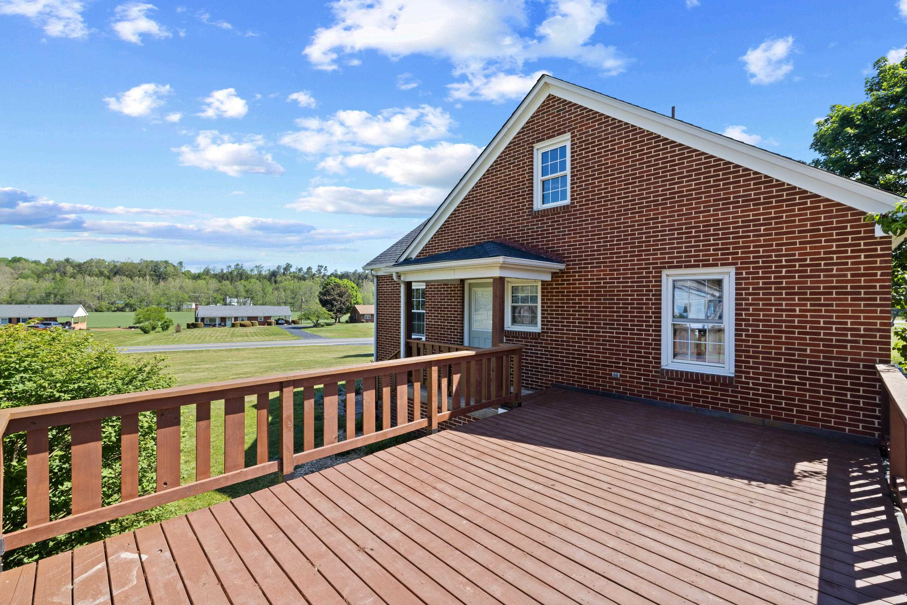 3246 CHURCHVILLE AVE, STAUNTON, Virginia 24401, 3 Bedrooms Bedrooms, ,2 BathroomsBathrooms,Residential,3246 CHURCHVILLE AVE,677391 MLS # 677391 3246 CHURCHVILLE AVE, STAUNTON, Virginia 24401, 3 Bedrooms Bedrooms, ,2 BathroomsBathrooms,Residential,3246 CHURCHVILLE AVE,677391 MLS # 677391