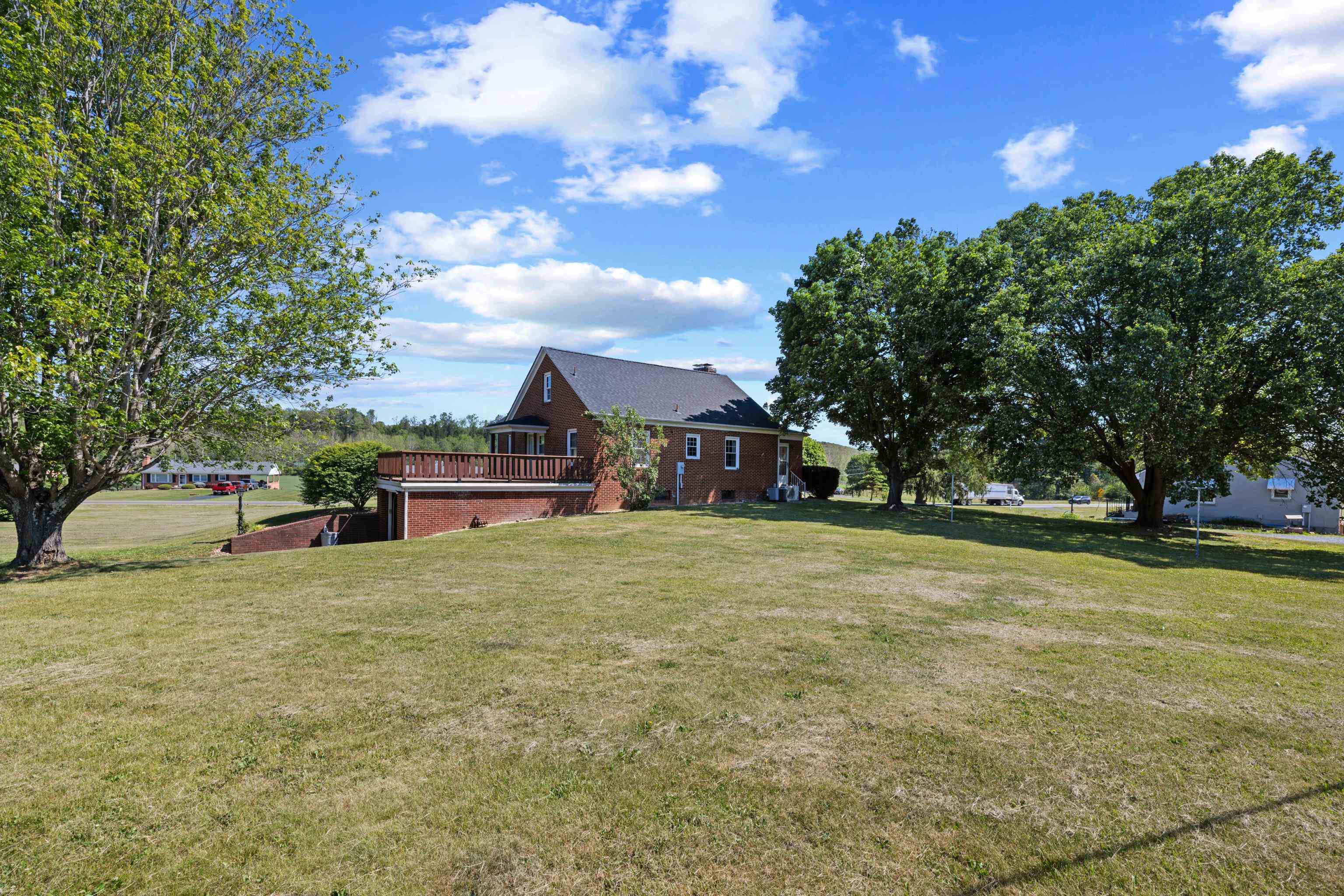 3246 CHURCHVILLE AVE, STAUNTON, Virginia 24401, 3 Bedrooms Bedrooms, ,2 BathroomsBathrooms,Residential,3246 CHURCHVILLE AVE,677391 MLS # 677391 3246 CHURCHVILLE AVE, STAUNTON, Virginia 24401, 3 Bedrooms Bedrooms, ,2 BathroomsBathrooms,Residential,3246 CHURCHVILLE AVE,677391 MLS # 677391