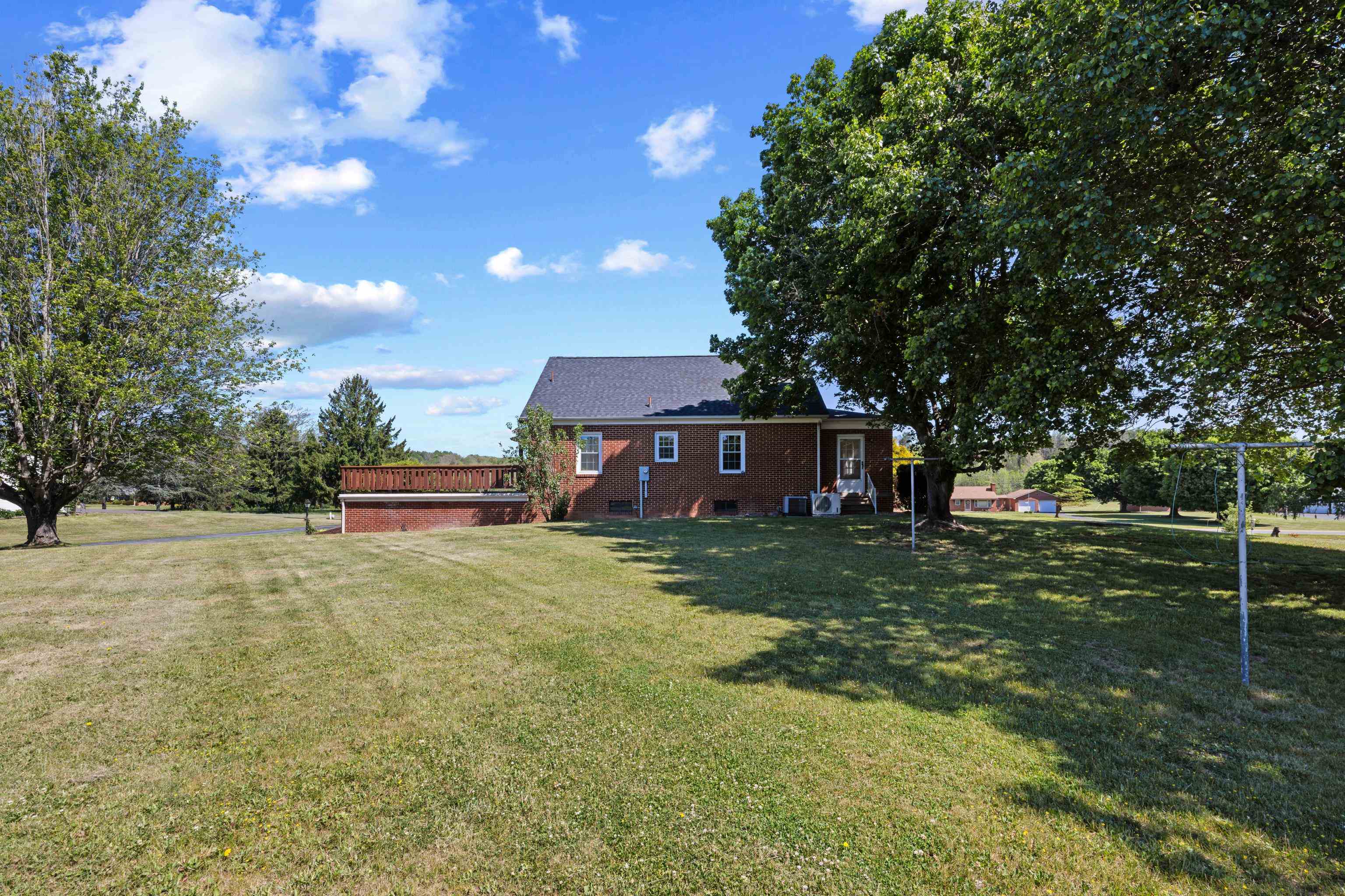 3246 CHURCHVILLE AVE, STAUNTON, Virginia 24401, 3 Bedrooms Bedrooms, ,2 BathroomsBathrooms,Residential,3246 CHURCHVILLE AVE,677391 MLS # 677391 3246 CHURCHVILLE AVE, STAUNTON, Virginia 24401, 3 Bedrooms Bedrooms, ,2 BathroomsBathrooms,Residential,3246 CHURCHVILLE AVE,677391 MLS # 677391