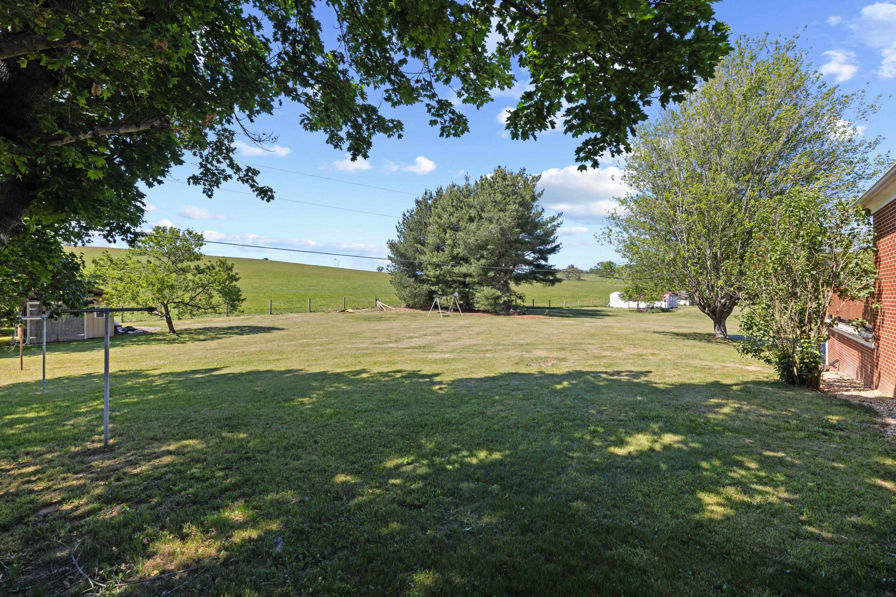 3246 CHURCHVILLE AVE, STAUNTON, Virginia 24401, 3 Bedrooms Bedrooms, ,2 BathroomsBathrooms,Residential,3246 CHURCHVILLE AVE,677391 MLS # 677391 3246 CHURCHVILLE AVE, STAUNTON, Virginia 24401, 3 Bedrooms Bedrooms, ,2 BathroomsBathrooms,Residential,3246 CHURCHVILLE AVE,677391 MLS # 677391