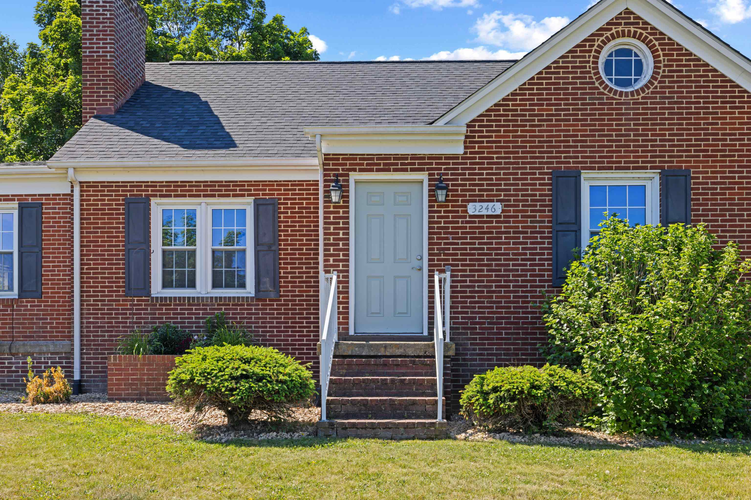 3246 CHURCHVILLE AVE, STAUNTON, Virginia 24401, 3 Bedrooms Bedrooms, ,2 BathroomsBathrooms,Residential,3246 CHURCHVILLE AVE,677391 MLS # 677391 3246 CHURCHVILLE AVE, STAUNTON, Virginia 24401, 3 Bedrooms Bedrooms, ,2 BathroomsBathrooms,Residential,3246 CHURCHVILLE AVE,677391 MLS # 677391
