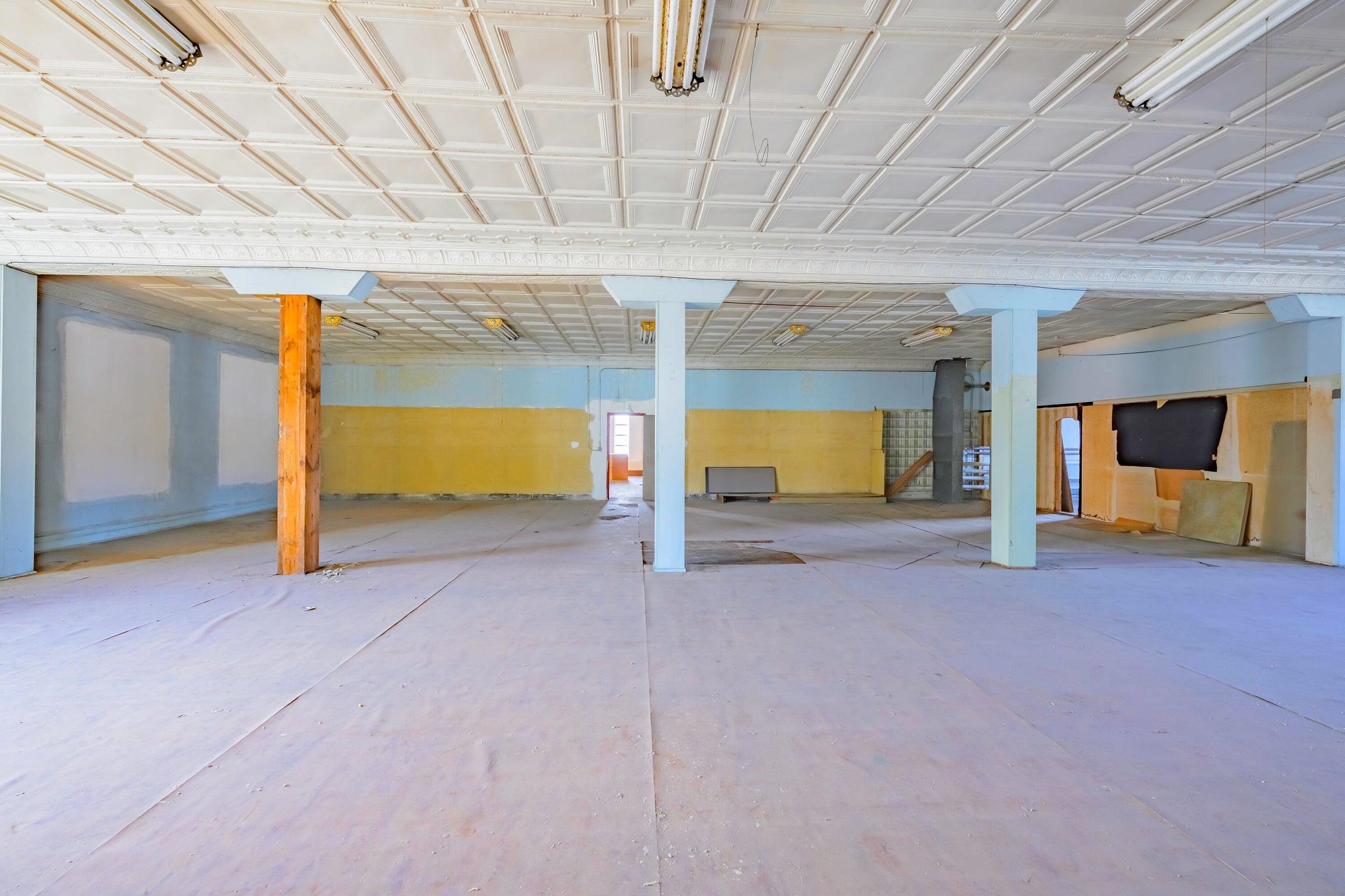This space is the size of a ball room!
