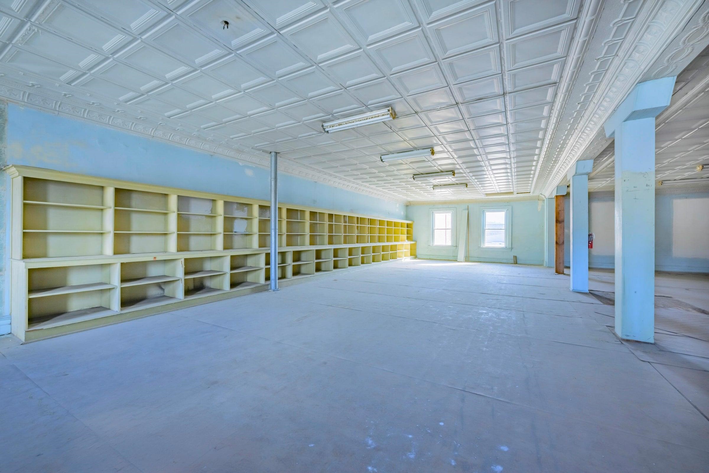 A portion of this space extends above 149 W 21st St.