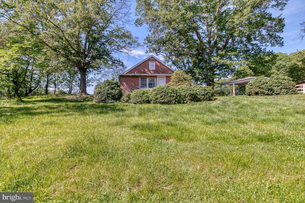 11439 SPERRYVILLE PIKE, CULPEPER, Virginia 22701, 3 Bedrooms Bedrooms, ,2 BathroomsBathrooms,Residential,11439 SPERRYVILLE PIKE,VACU2013618 MLS # VACU2013618 11439 SPERRYVILLE PIKE, CULPEPER, Virginia 22701, 3 Bedrooms Bedrooms, ,2 BathroomsBathrooms,Residential,11439 SPERRYVILLE PIKE,VACU2013618 MLS # VACU2013618