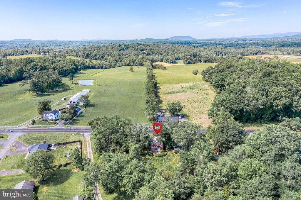 11439 SPERRYVILLE PIKE, CULPEPER, Virginia 22701, 3 Bedrooms Bedrooms, ,2 BathroomsBathrooms,Residential,11439 SPERRYVILLE PIKE,VACU2013618 MLS # VACU2013618 11439 SPERRYVILLE PIKE, CULPEPER, Virginia 22701, 3 Bedrooms Bedrooms, ,2 BathroomsBathrooms,Residential,11439 SPERRYVILLE PIKE,VACU2013618 MLS # VACU2013618