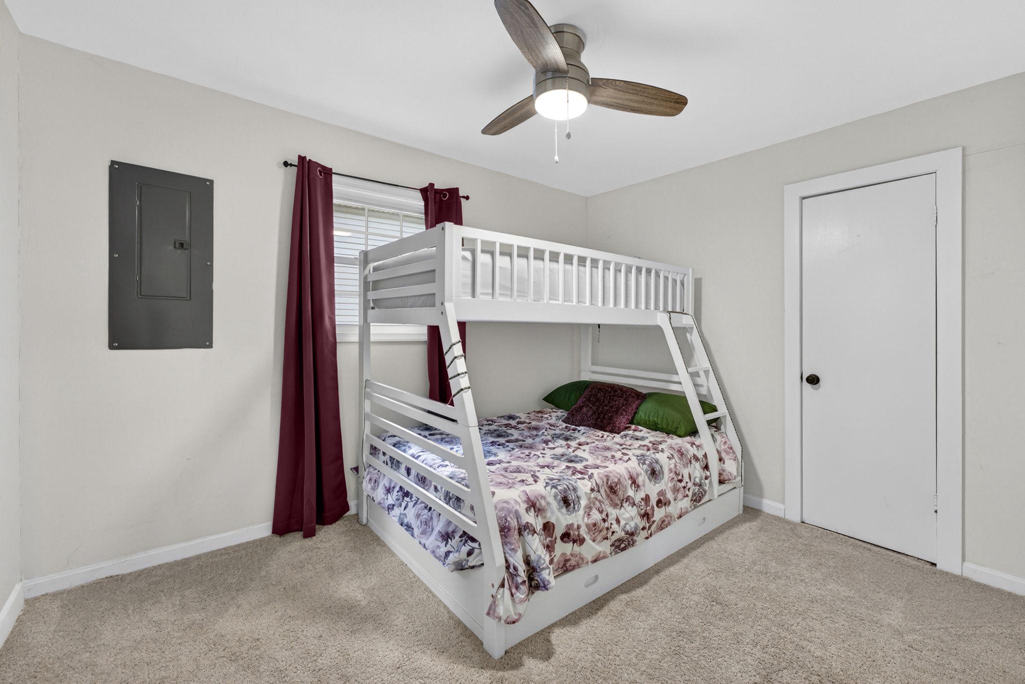 102 CONFEDERATE CIR, LOCUST GROVE, Virginia 22508, 3 Bedrooms Bedrooms, ,2 BathroomsBathrooms,Residential,102 CONFEDERATE CIR,VAOR2014142 MLS # VAOR2014142 102 CONFEDERATE CIR, LOCUST GROVE, Virginia 22508, 3 Bedrooms Bedrooms, ,2 BathroomsBathrooms,Residential,102 CONFEDERATE CIR,VAOR2014142 MLS # VAOR2014142