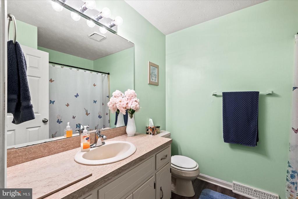 804 BUGGY, ROCHELLE, Virginia 22738, 3 Bedrooms Bedrooms, ,3 BathroomsBathrooms,Residential,804 BUGGY,VAMA2002770 MLS # VAMA2002770 804 BUGGY, ROCHELLE, Virginia 22738, 3 Bedrooms Bedrooms, ,3 BathroomsBathrooms,Residential,804 BUGGY,VAMA2002770 MLS # VAMA2002770
