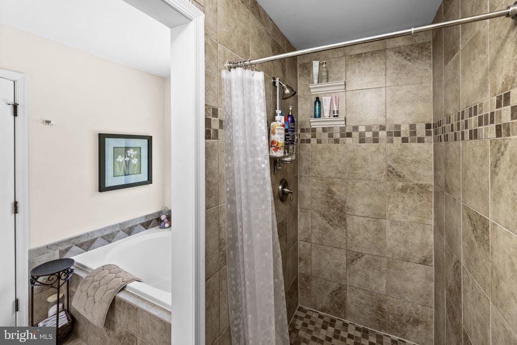 10610 EDINBURGH DR, SPOTSYLVANIA, Virginia 22553, 5 Bedrooms Bedrooms, ,3 BathroomsBathrooms,Residential,10610 EDINBURGH DR,VASP2041854 MLS # VASP2041854 10610 EDINBURGH DR, SPOTSYLVANIA, Virginia 22553, 5 Bedrooms Bedrooms, ,3 BathroomsBathrooms,Residential,10610 EDINBURGH DR,VASP2041854 MLS # VASP2041854