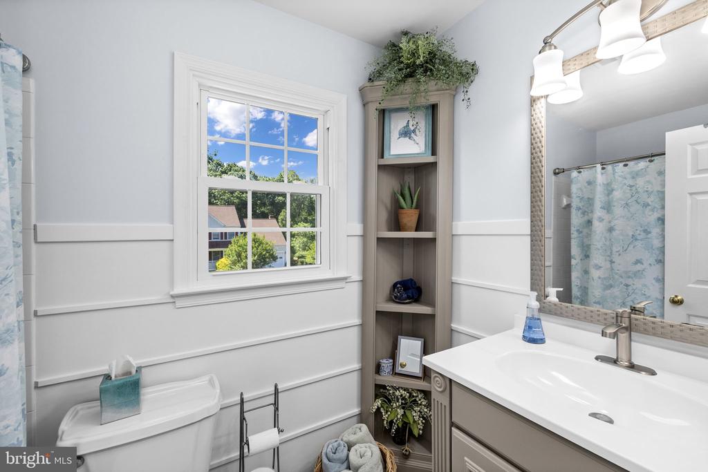 10610 EDINBURGH DR, SPOTSYLVANIA, Virginia 22553, 5 Bedrooms Bedrooms, ,3 BathroomsBathrooms,Residential,10610 EDINBURGH DR,VASP2041854 MLS # VASP2041854 10610 EDINBURGH DR, SPOTSYLVANIA, Virginia 22553, 5 Bedrooms Bedrooms, ,3 BathroomsBathrooms,Residential,10610 EDINBURGH DR,VASP2041854 MLS # VASP2041854
