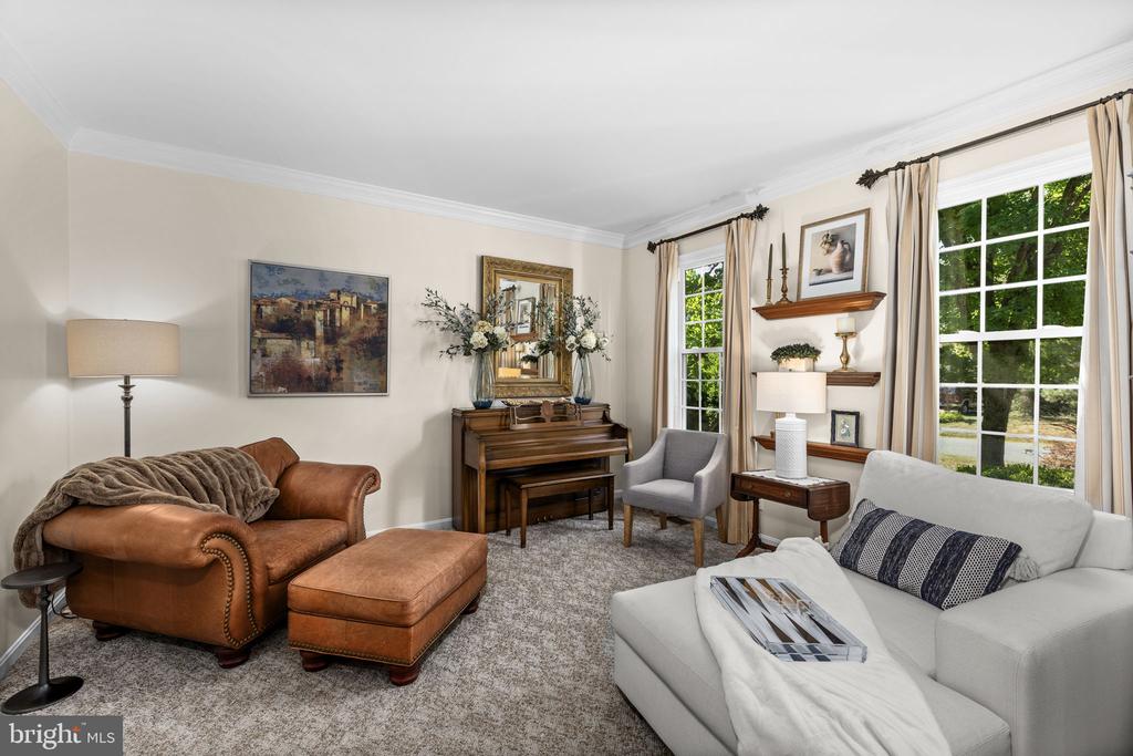 10610 EDINBURGH DR, SPOTSYLVANIA, Virginia 22553, 5 Bedrooms Bedrooms, ,3 BathroomsBathrooms,Residential,10610 EDINBURGH DR,VASP2041854 MLS # VASP2041854 10610 EDINBURGH DR, SPOTSYLVANIA, Virginia 22553, 5 Bedrooms Bedrooms, ,3 BathroomsBathrooms,Residential,10610 EDINBURGH DR,VASP2041854 MLS # VASP2041854