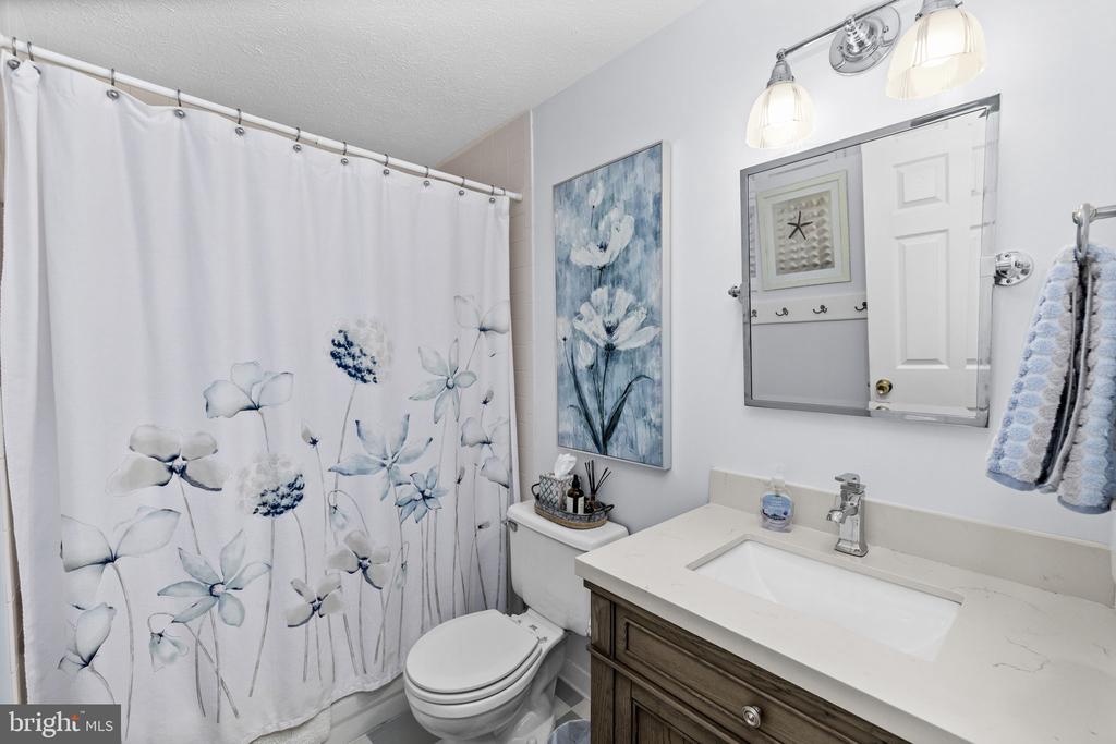 10610 EDINBURGH DR, SPOTSYLVANIA, Virginia 22553, 5 Bedrooms Bedrooms, ,3 BathroomsBathrooms,Residential,10610 EDINBURGH DR,VASP2041854 MLS # VASP2041854 10610 EDINBURGH DR, SPOTSYLVANIA, Virginia 22553, 5 Bedrooms Bedrooms, ,3 BathroomsBathrooms,Residential,10610 EDINBURGH DR,VASP2041854 MLS # VASP2041854