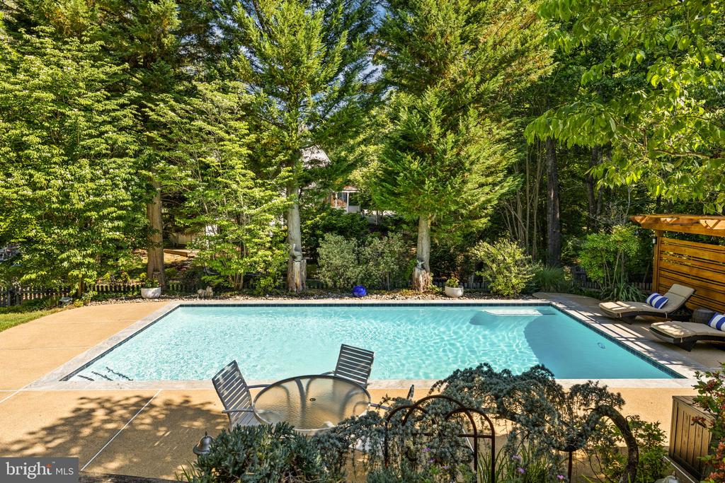 10610 EDINBURGH DR, SPOTSYLVANIA, Virginia 22553, 5 Bedrooms Bedrooms, ,3 BathroomsBathrooms,Residential,10610 EDINBURGH DR,VASP2041854 MLS # VASP2041854 10610 EDINBURGH DR, SPOTSYLVANIA, Virginia 22553, 5 Bedrooms Bedrooms, ,3 BathroomsBathrooms,Residential,10610 EDINBURGH DR,VASP2041854 MLS # VASP2041854