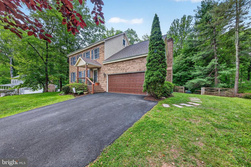 6041 NANCY LN, WARRENTON, Virginia 20187, 4 Bedrooms Bedrooms, ,2 BathroomsBathrooms,Residential,6041 NANCY LN,VAFQ2022072 MLS # VAFQ2022072 6041 NANCY LN, WARRENTON, Virginia 20187, 4 Bedrooms Bedrooms, ,2 BathroomsBathrooms,Residential,6041 NANCY LN,VAFQ2022072 MLS # VAFQ2022072