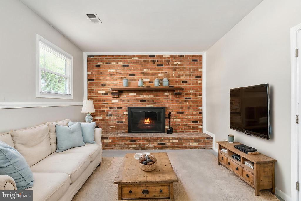 11403 GORDON RD, FREDERICKSBURG, Virginia 22407, 3 Bedrooms Bedrooms, ,2 BathroomsBathrooms,Residential,11403 GORDON RD,VASP2041502 MLS # VASP2041502 11403 GORDON RD, FREDERICKSBURG, Virginia 22407, 3 Bedrooms Bedrooms, ,2 BathroomsBathrooms,Residential,11403 GORDON RD,VASP2041502 MLS # VASP2041502